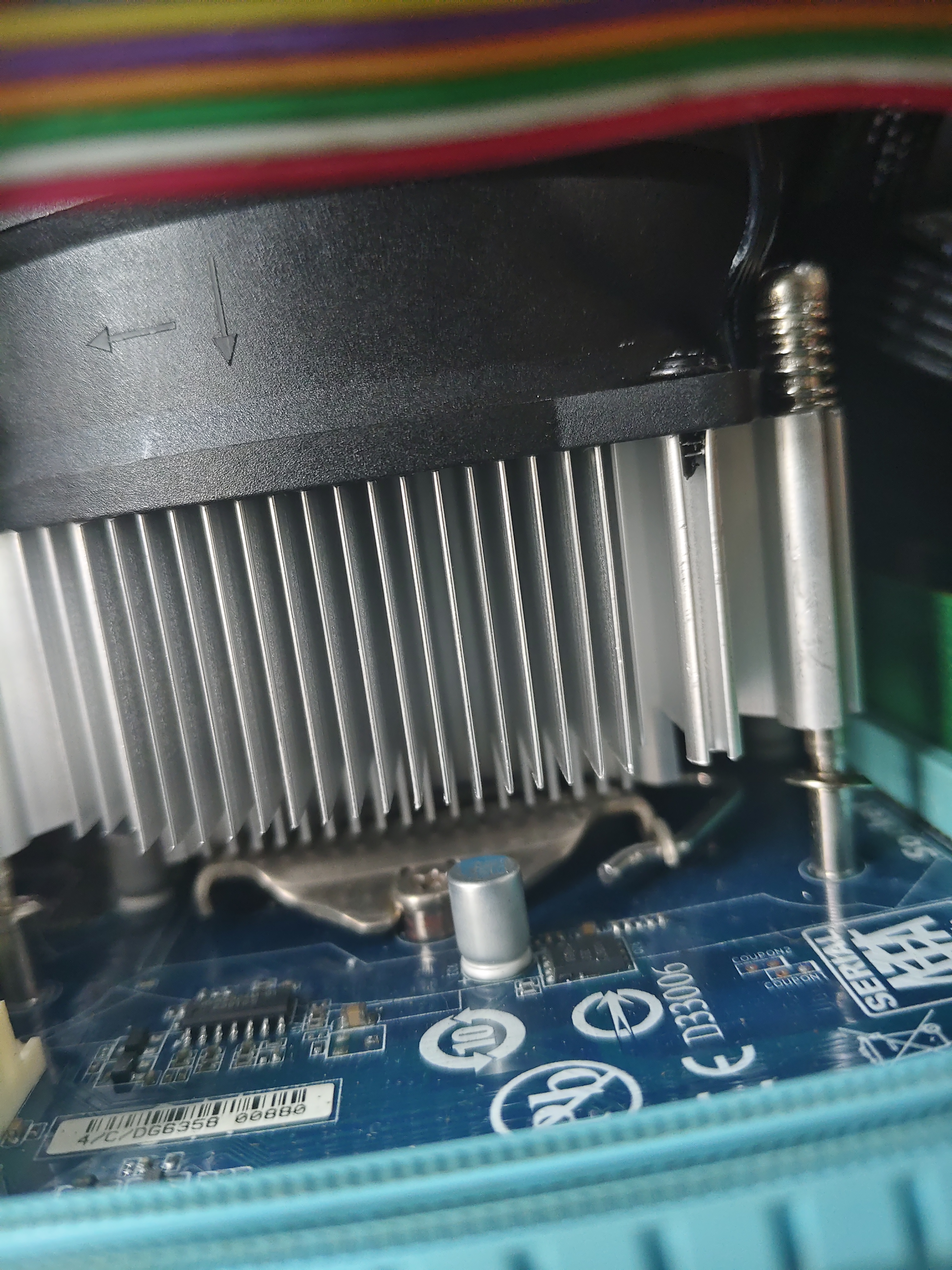 大水牛（BUBALUS）L9 CPU风冷散热器(支持INTEL1150/1156/1200/i7/i9/平台/9CM风扇/镶铜散热片/预涂硅脂/液压轴承) 实拍图