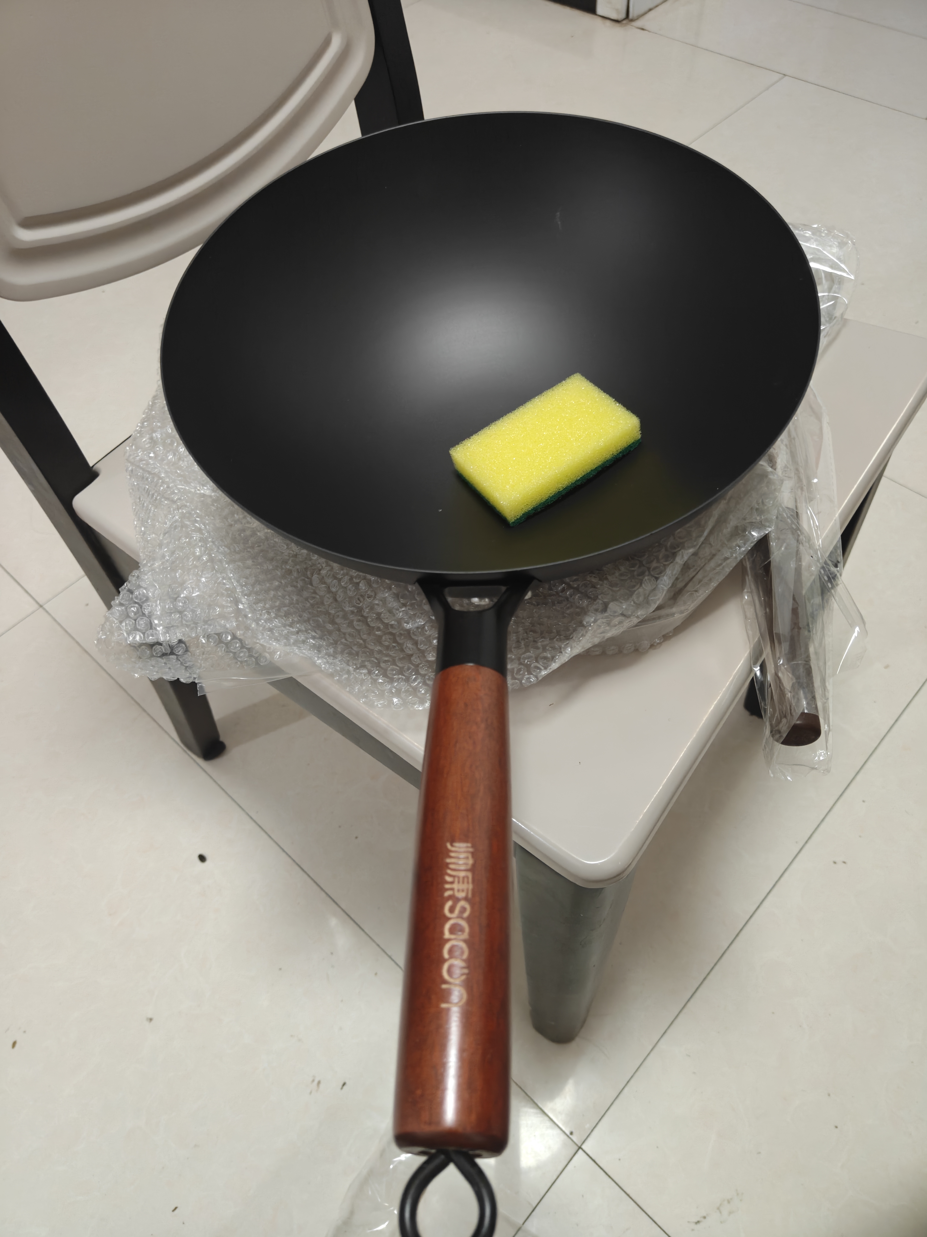 帅康（Sacon）章丘手工铁锅老式炒锅家用无涂层圆底炒菜锅含钛防锈已开锅32cm 实拍图