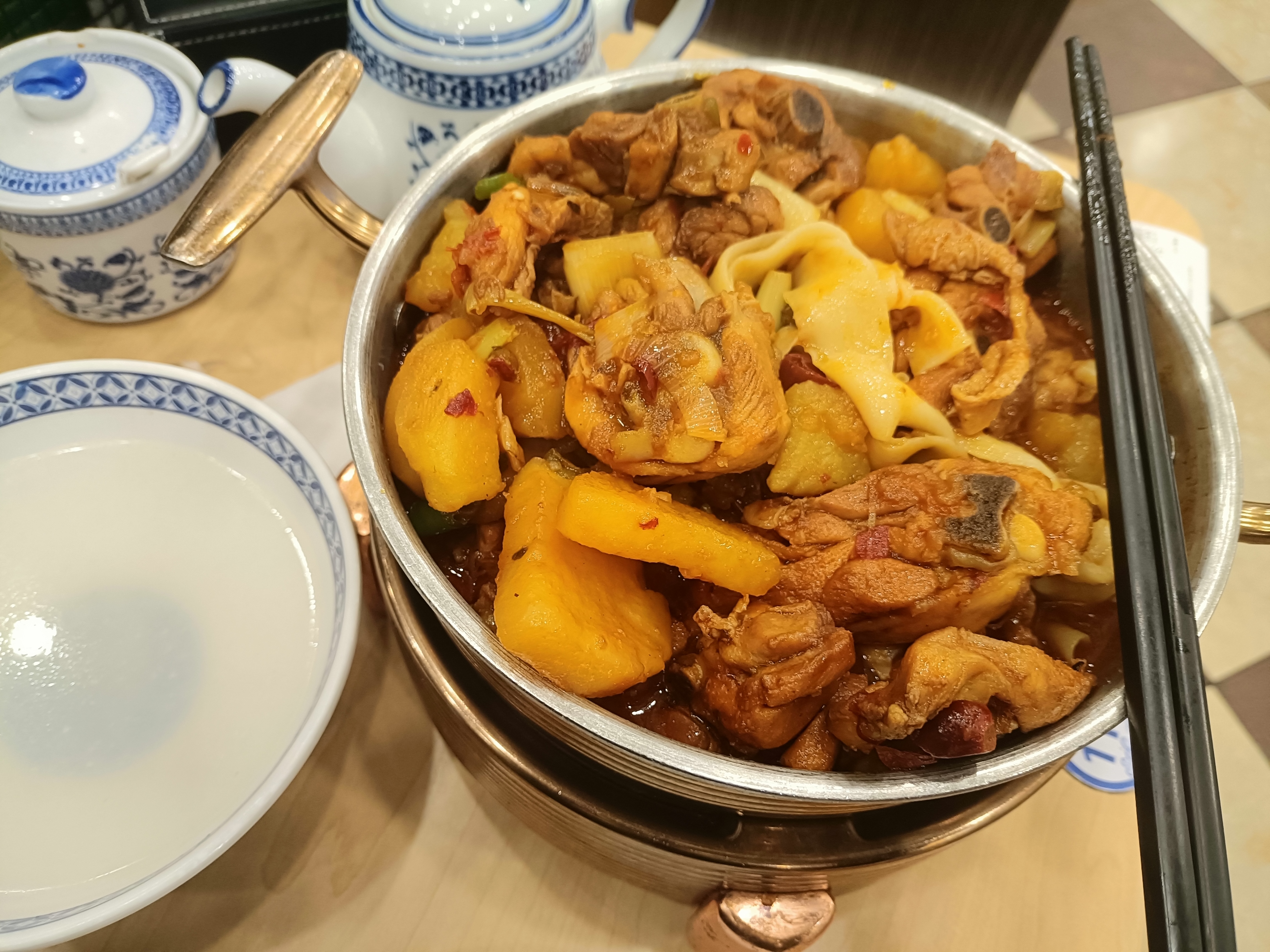 康师傅方便面 经典桶 红烧牛肉面113g*3桶 泡面桶装速食 方便食品 实拍图