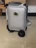 爱尔威（Airwheel）电动行李箱可骑行智能拉杆箱可坐可代步20英寸登机箱 青春版—银 实拍图