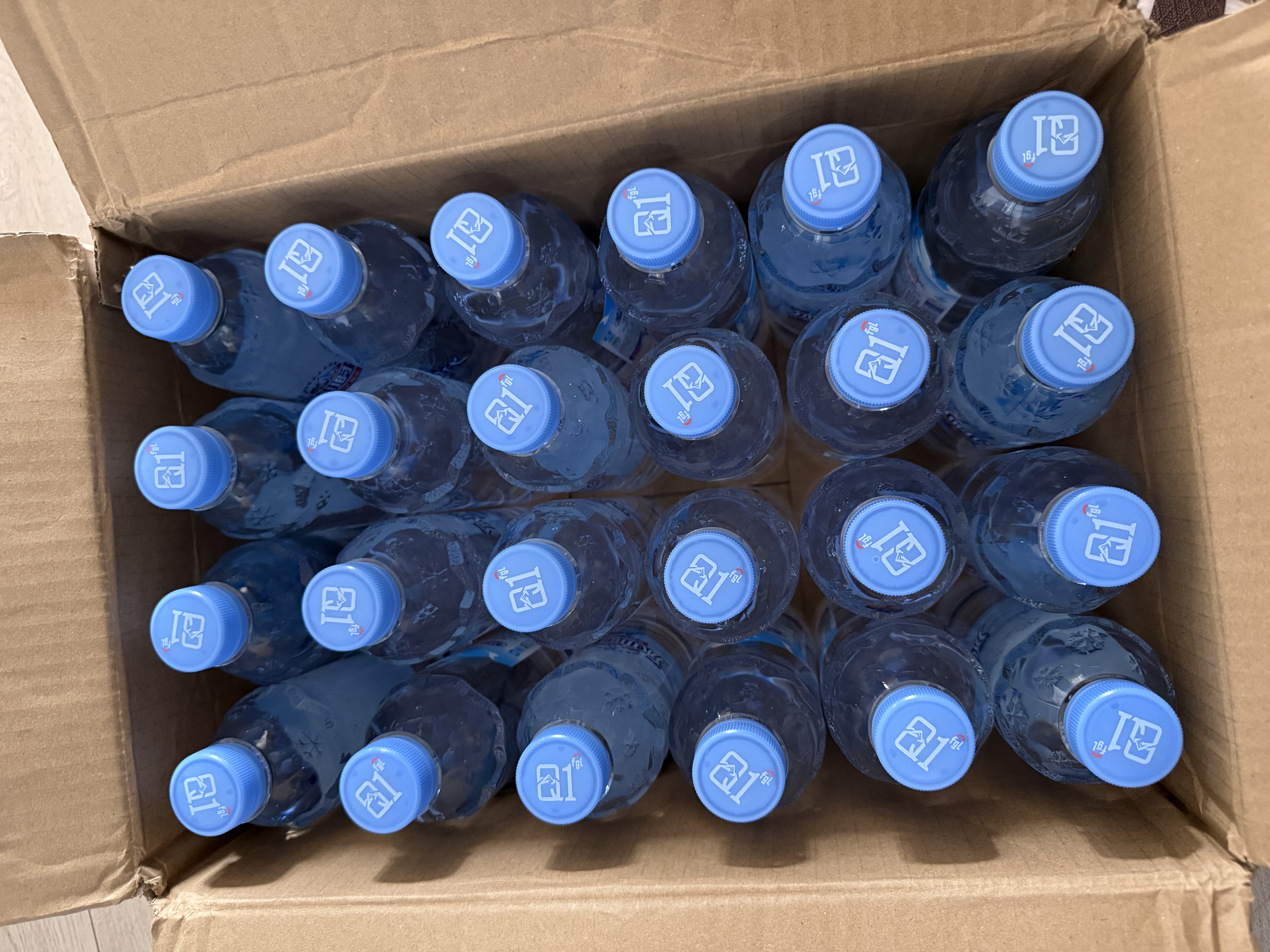 冰川时代天然矿泉水饮用水555ml*24瓶/大瓶装整箱京东自营商务用水 实拍图