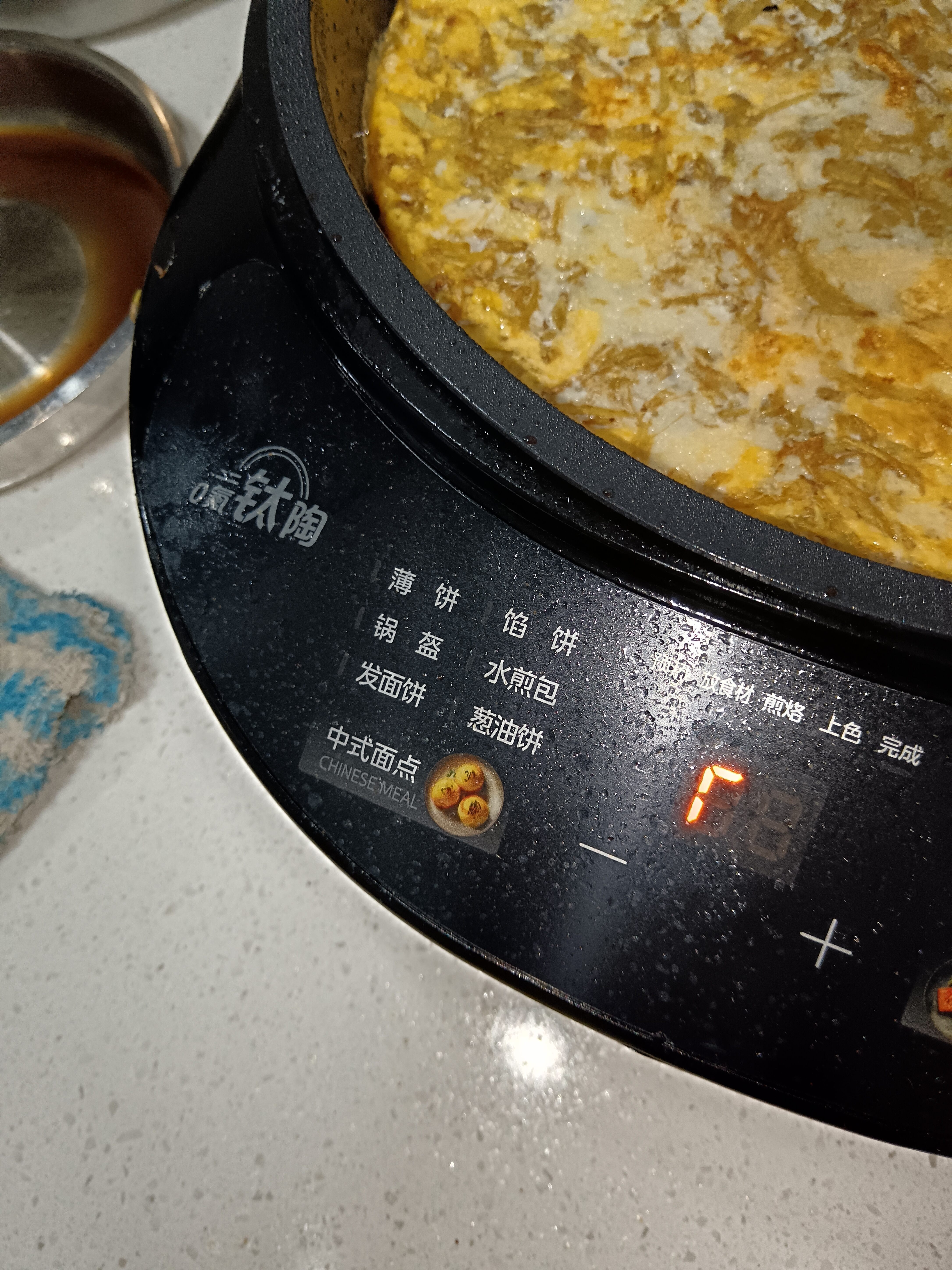 美的（Midea）电饼铛电饼档家庭用小型双面加热加大加深0氟钛陶瓷匀火 煎烤机烙饼锅电煎锅新款京东自营JKC3083 实拍图