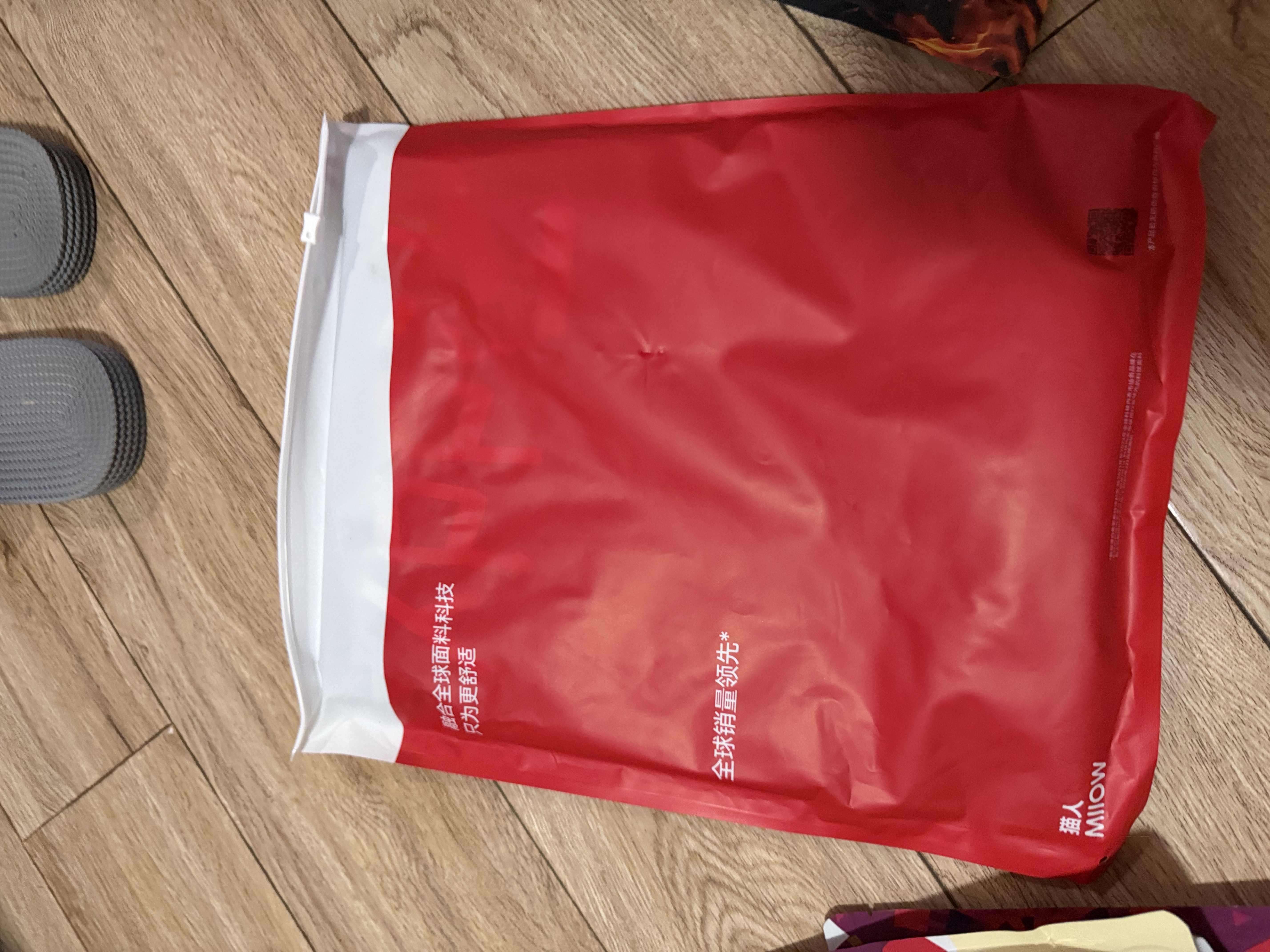 景田 百岁山 饮用天然矿泉水1L*15瓶 整箱装 家庭健康饮用水 实拍图
