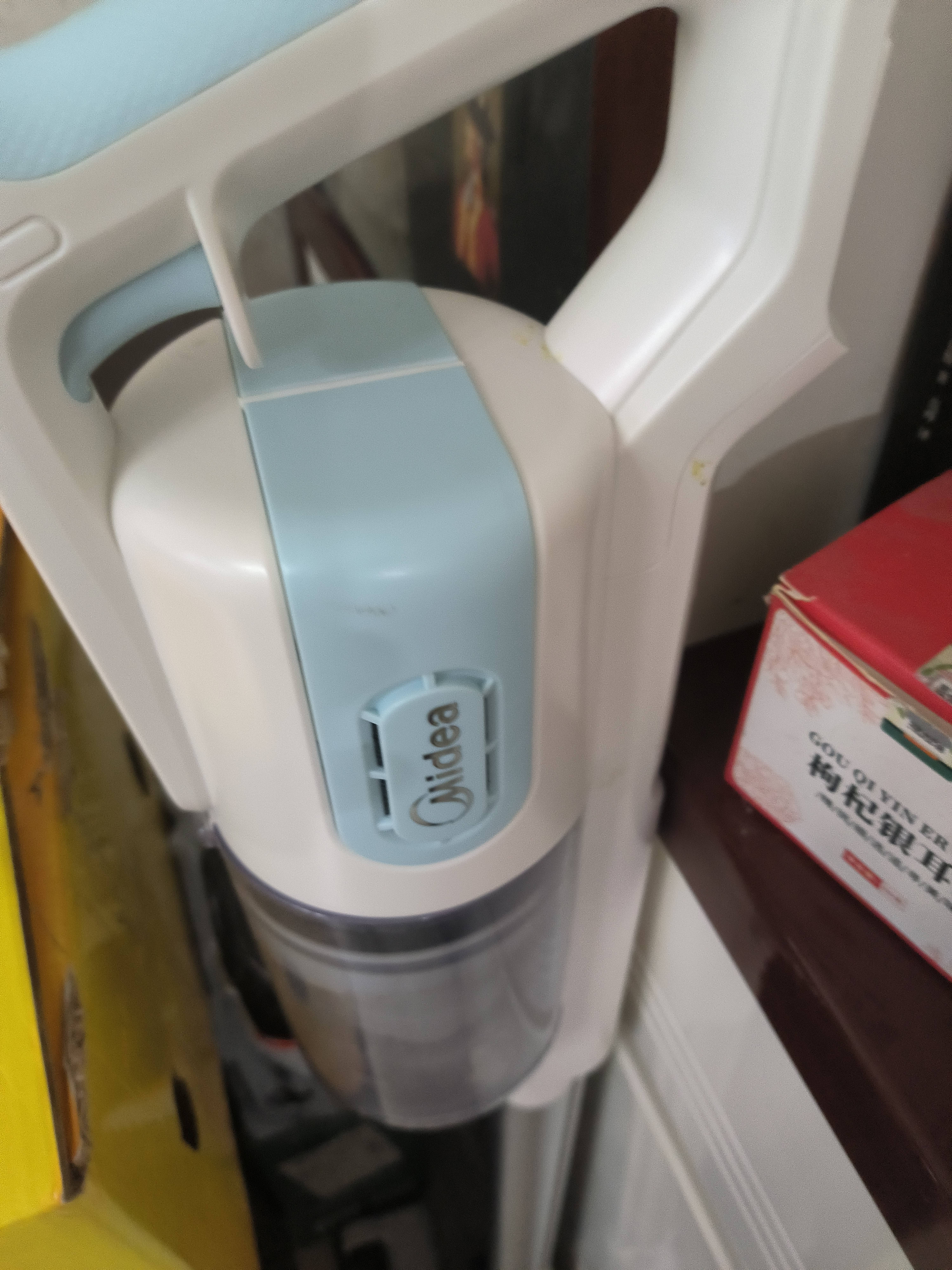 美的（Midea）无线吸尘器家用吸尘器家用宠物手持吸尘器大吸力轻量车载长续航地毯猫毛狗毛吸毛器Q2 实拍图