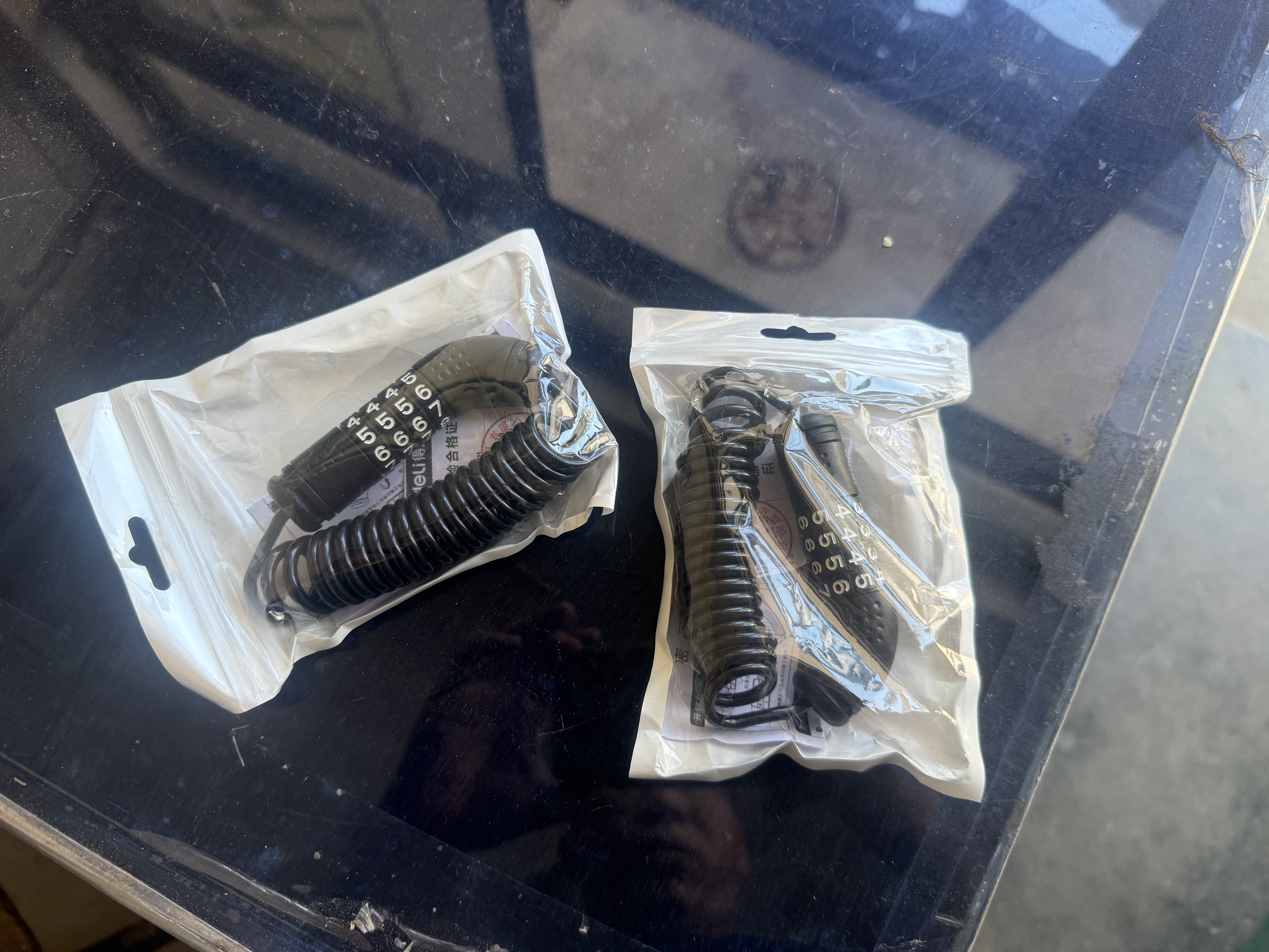 得力自行车便携式头盔锁电瓶车电动车钢丝钢缆锁密码锁骑行装备配件 实拍图