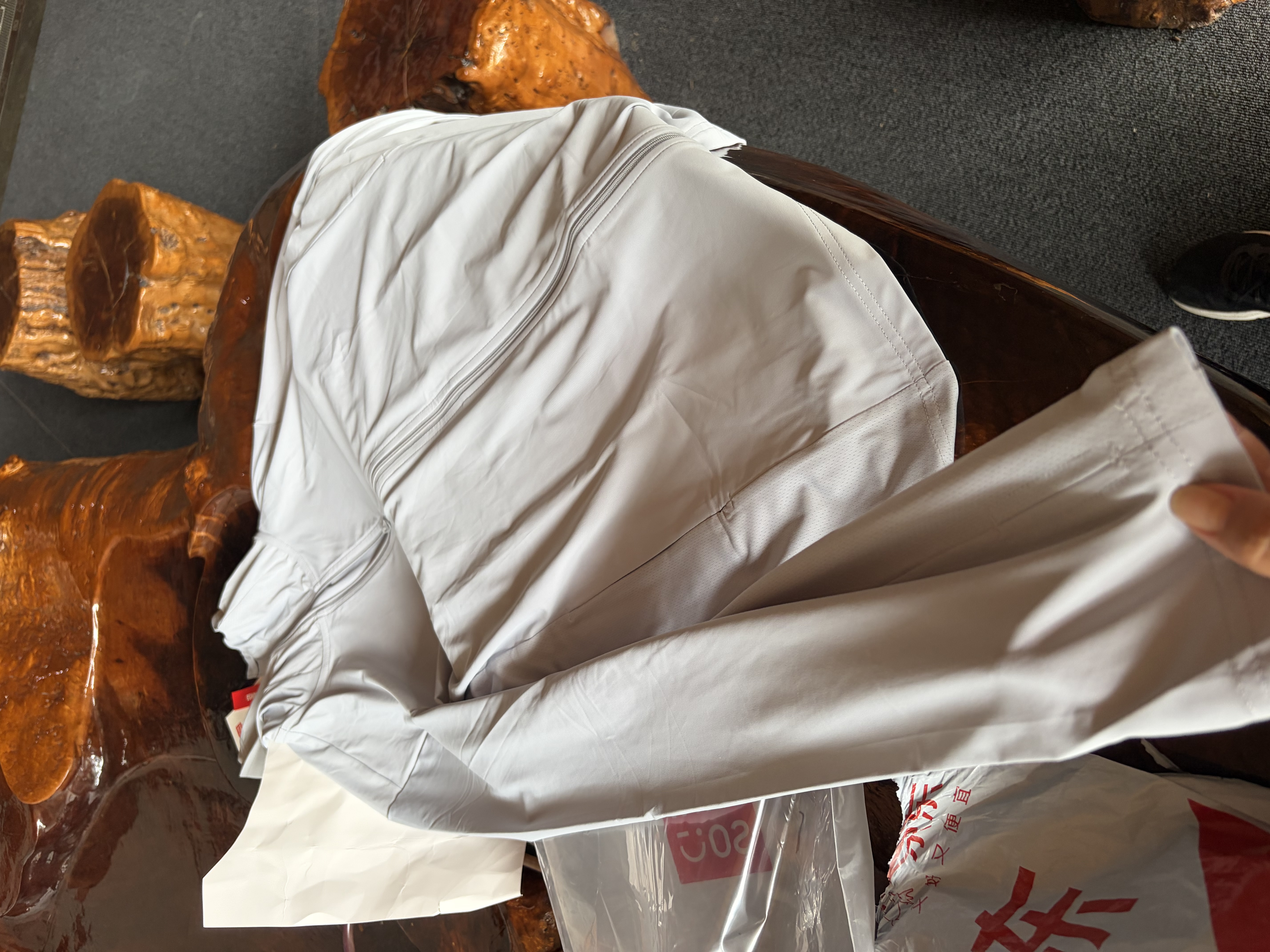 名创优品（MINISO）冰丝防晒衣男夏季户外大帽檐防紫外线外套凉感上衣服 浅灰 2XL 实拍图