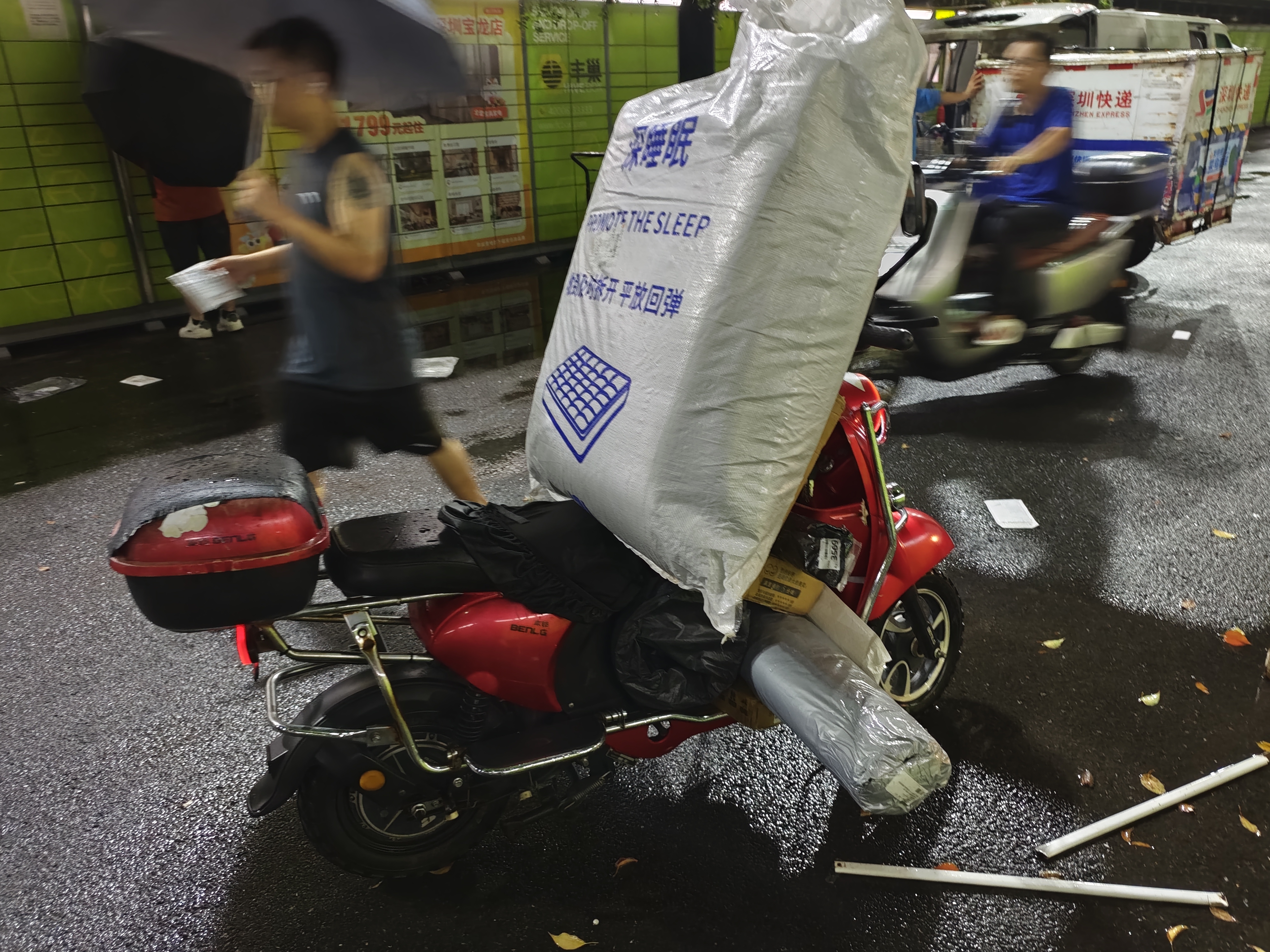 曼克顿（MANKEDUN）乳胶床垫加厚记忆棉榻榻米抗压单双人家用宿舍床褥子床垫子 风尚灰（厚度约10cm） 150cm*200cm【大牌平替 无溢价】 实拍图