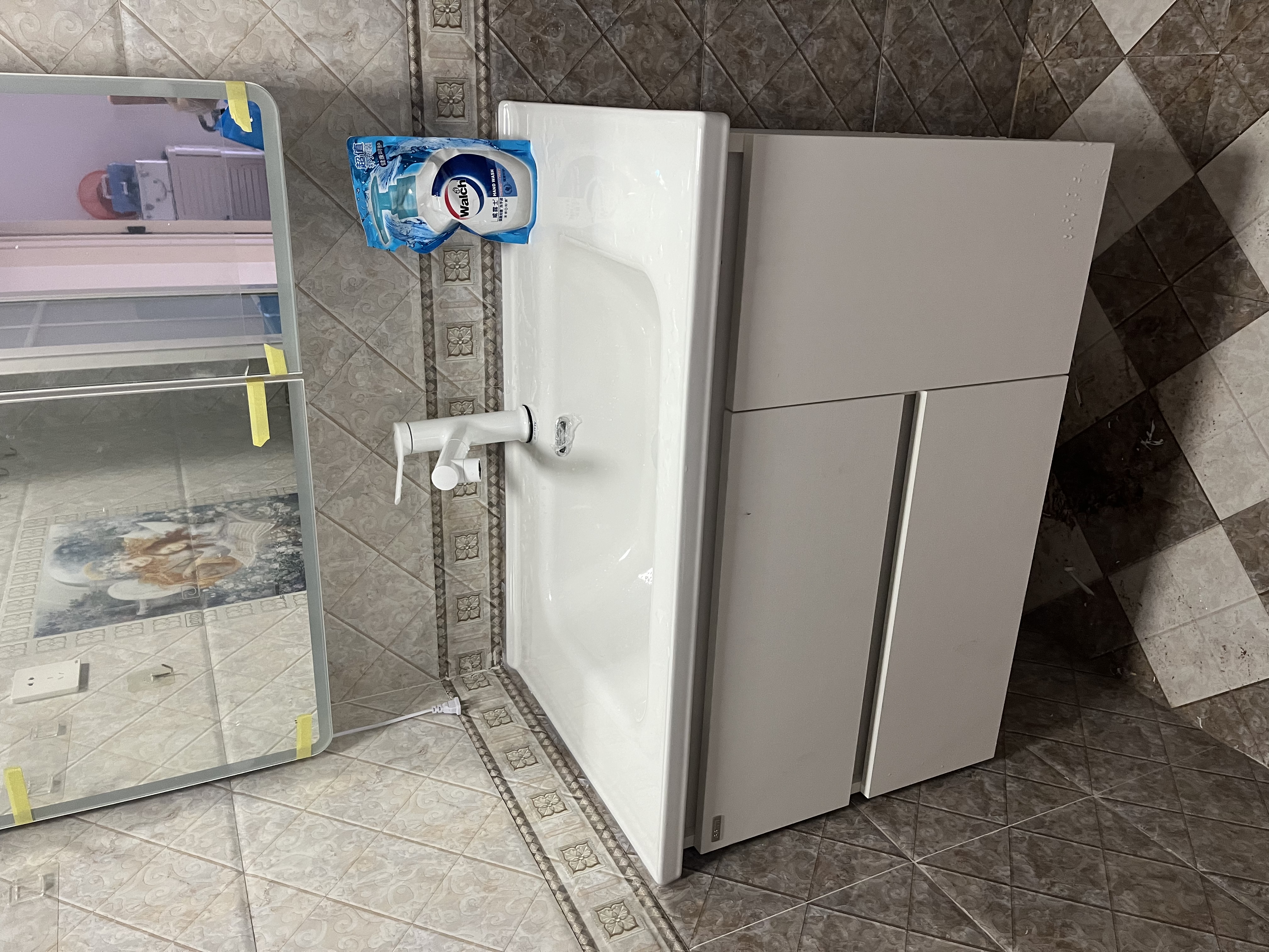 浪鲸智能浴室柜洗脸盆柜洗手台陶瓷一体盆奶油风卫生间洗漱台美妆收纳 珍珠白80cm 环灯除雾美妆镜柜 第四代镜柜-美妆架/环形灯/除雾 实拍图