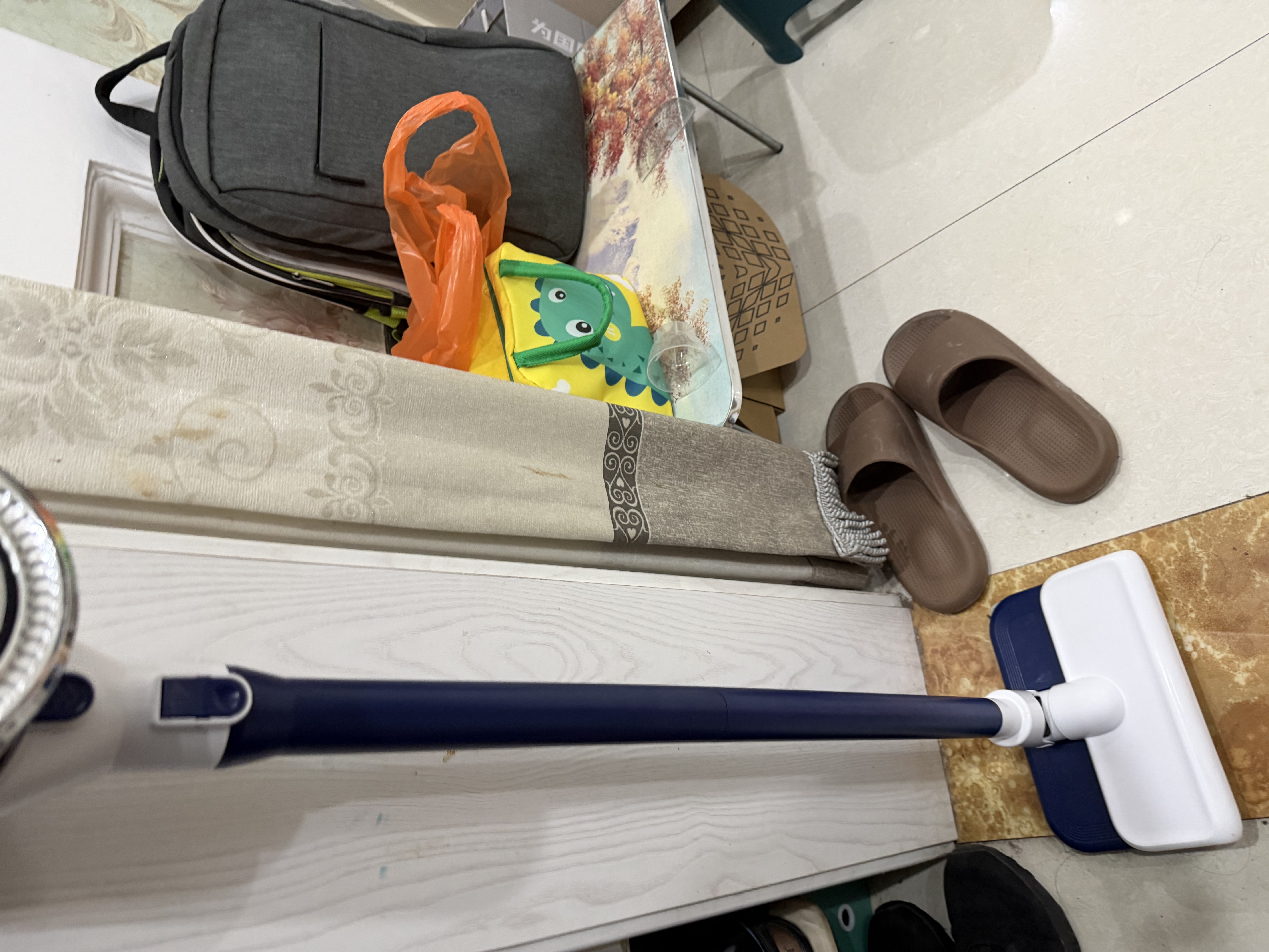 康佳（KONKA）吸尘器无线吸拖一体机家用大吸力手持小型轻音大功率洗地机1.5万pa大吸力扫吸拖三合一宠物吸毛 【蓝杉】无线3合1+滤芯*2+拖布*2 实拍图