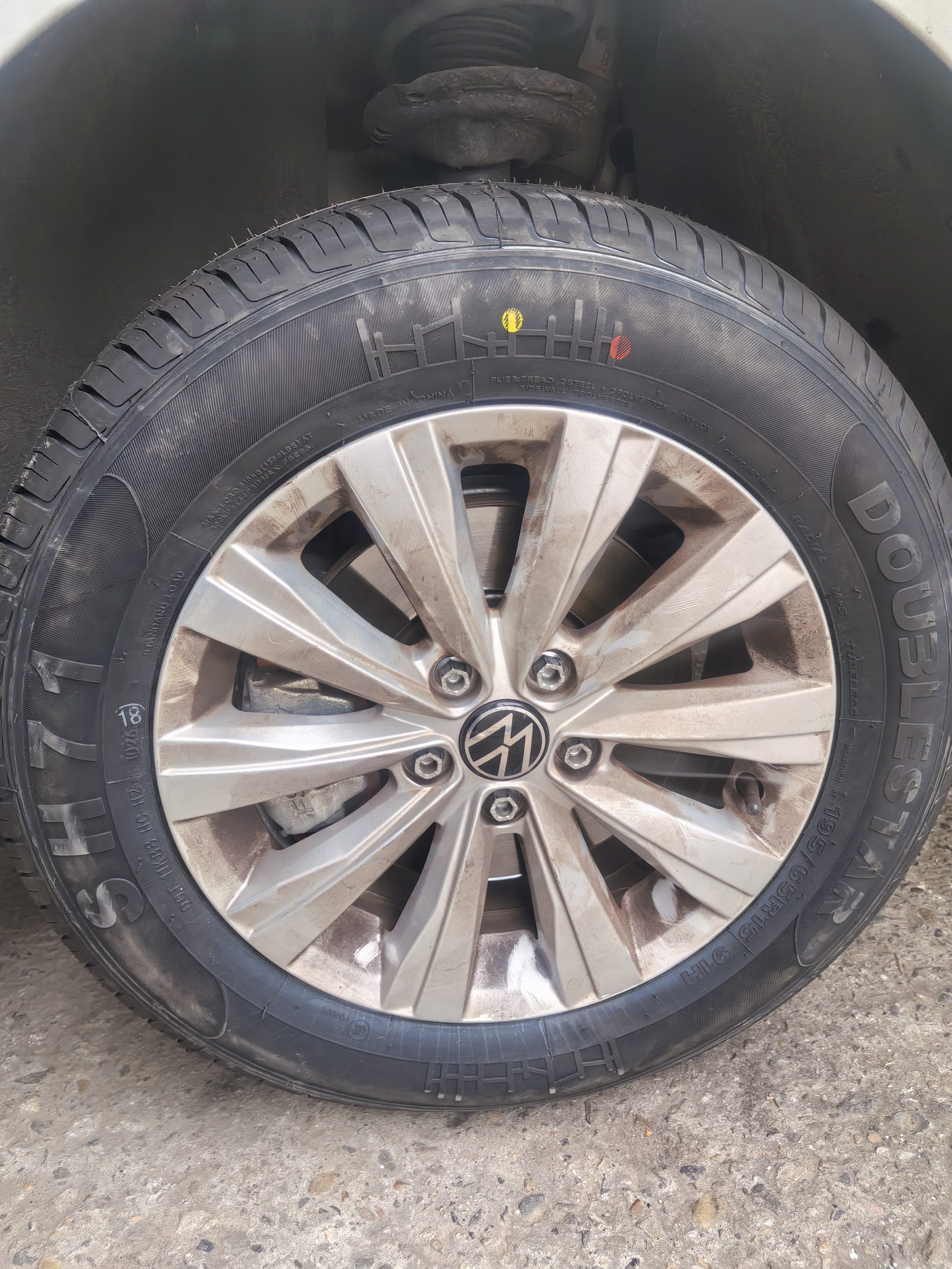 双星JUOGO轮胎 195/65R15 91H SH71适配新朗逸/新卡罗拉/雷凌/宝来 实拍图
