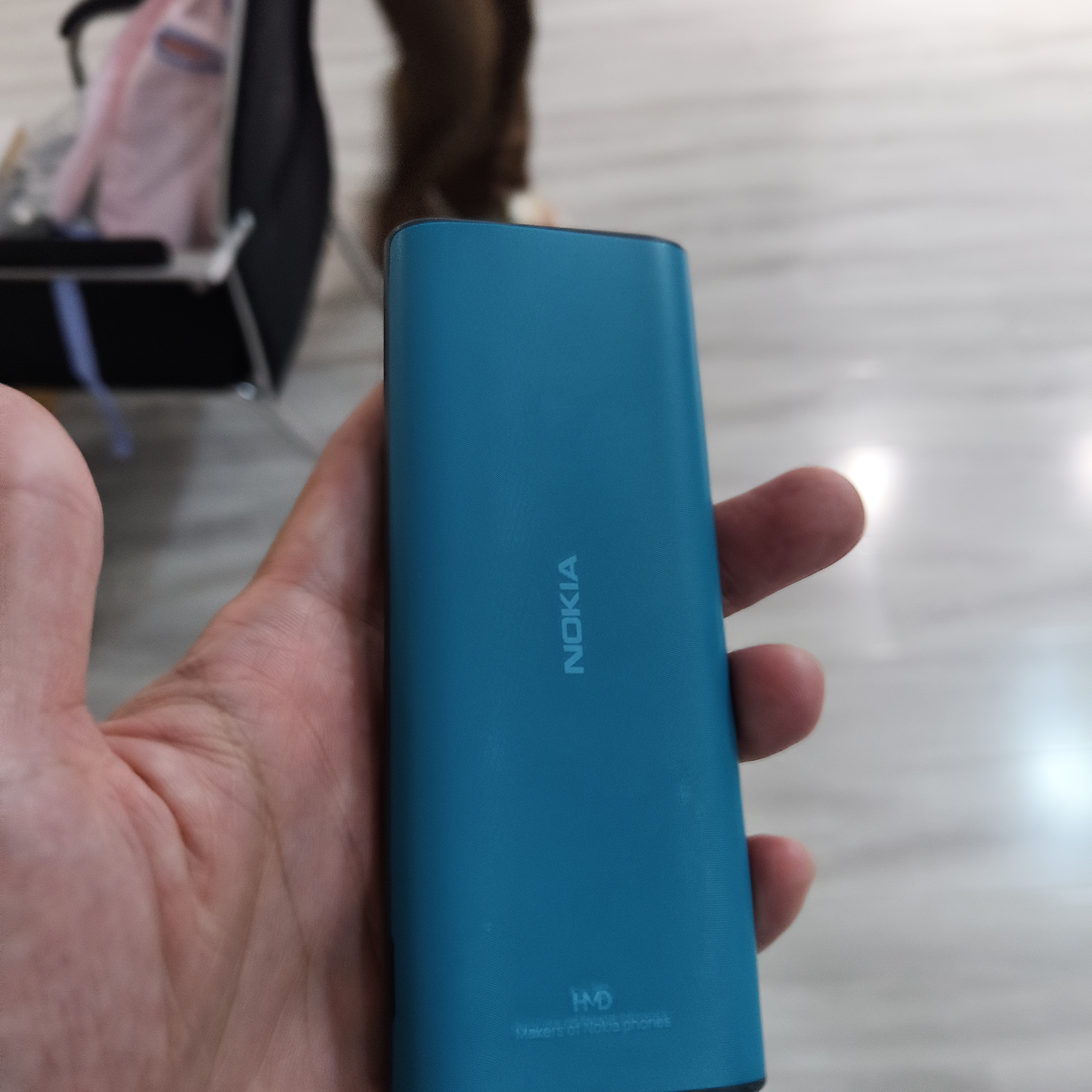 诺基亚（NOKIA）108 4G移动联通电信广电全网通 2.4英寸双卡双待 直板按键学生老人老年人功能机备用手机蓝色 实拍图
