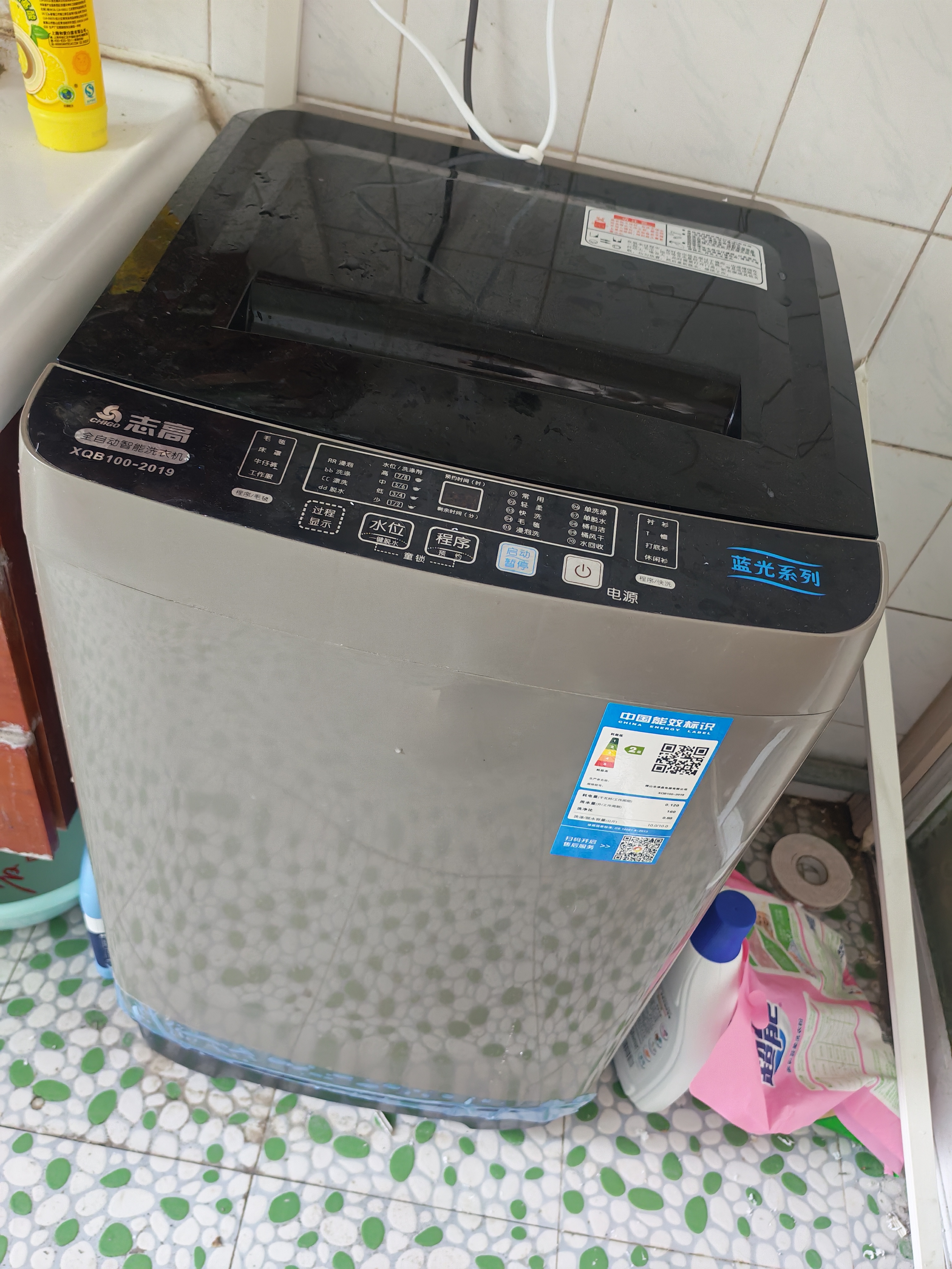志高（CHIGO）全自动洗衣机 家用小型波轮 洗脱一体机大容量 公寓宿舍出租房 咖啡金 波轮 10kg 【蓝光洗护+风干洁桶+强电机】 实拍图