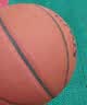 斯伯丁（SPALDING）篮球7号Gold经典系列室内外耐磨职业赛事七号PU材质篮球 76-857Y 实拍图