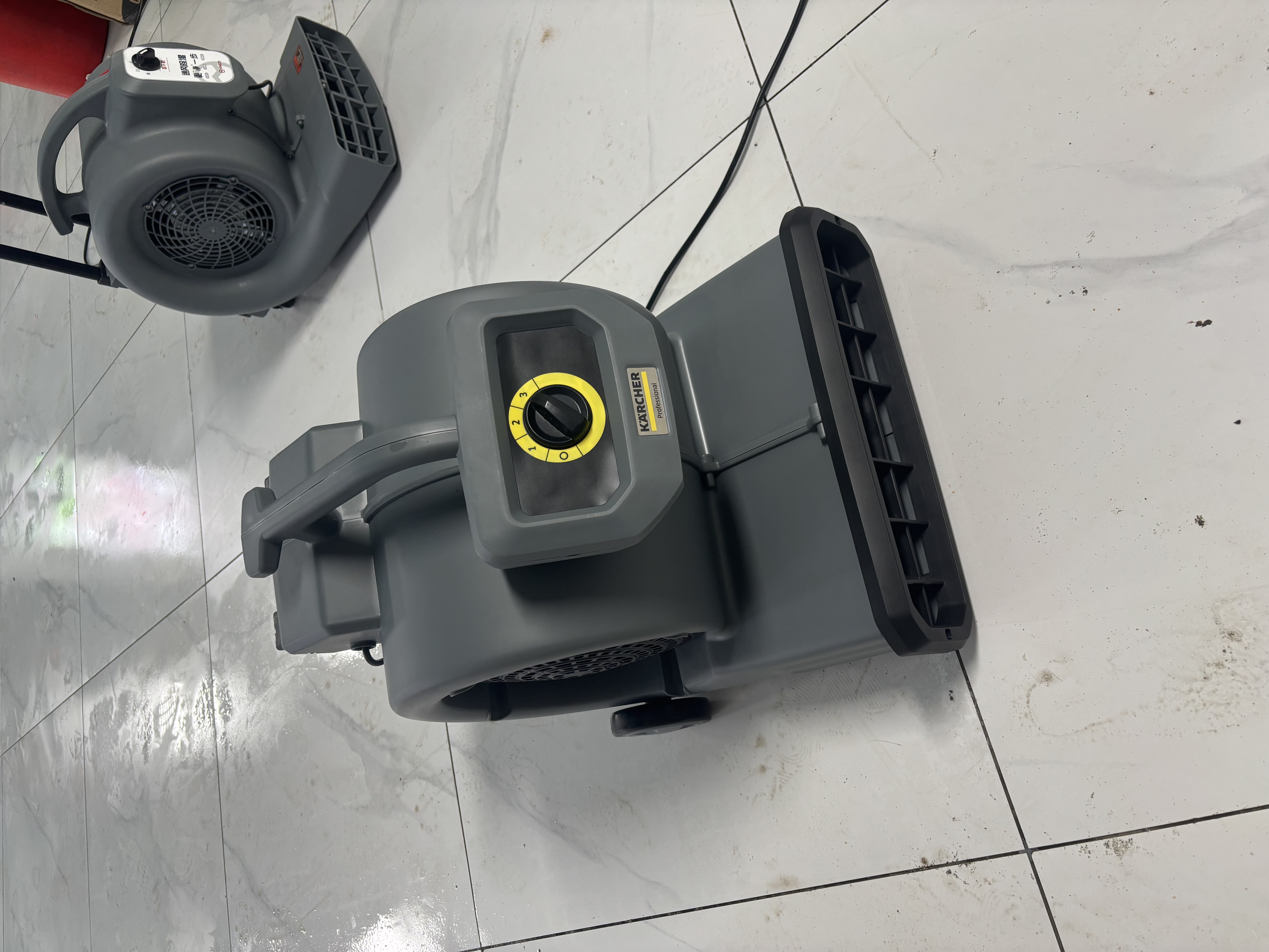KARCHER德国卡赫吹地机地面吹干机鼓风机工业大功率强力吹风地面吹风机工地超市酒店厕所服务区地面吹风机AB28 实拍图