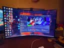 三星（SAMSUNG）37英寸 G75F 4K 165Hz HVA 1000R曲面 HDR600 超薄 护眼认证 玄龙骑士 电竞显示器 LS37FG756ECXXF 实拍图
