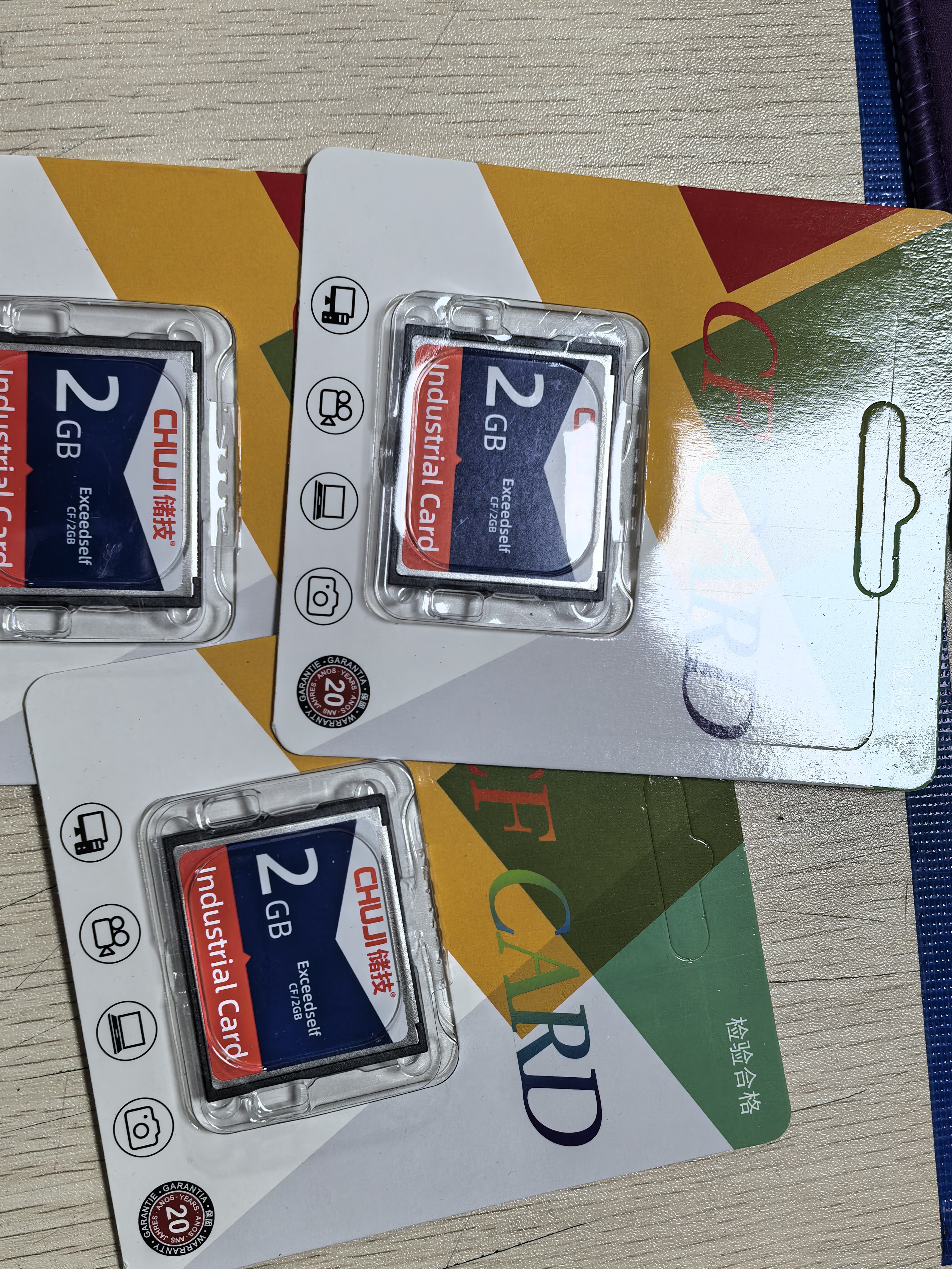 储技 CF卡发那科工业用加工中心CF卡4g数控机床三菱M70广告机西门子CNC法兰克软路由存储卡 CF卡 2G CF卡【单卡】 实拍图