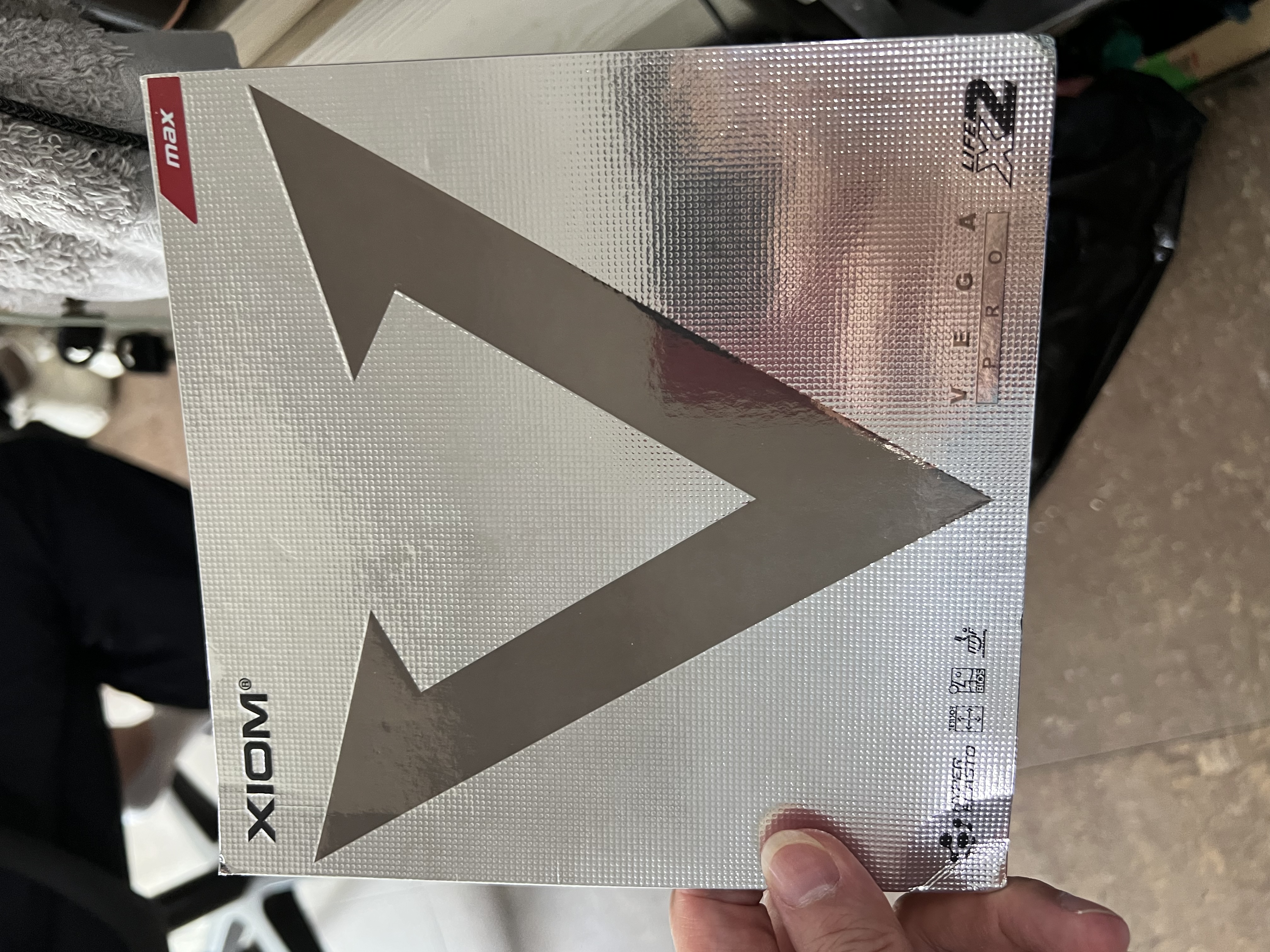 XIOM骄猛 银V套胶乒乓球胶皮 乒乓球拍反胶唯佳专业型 红色MAX 实拍图