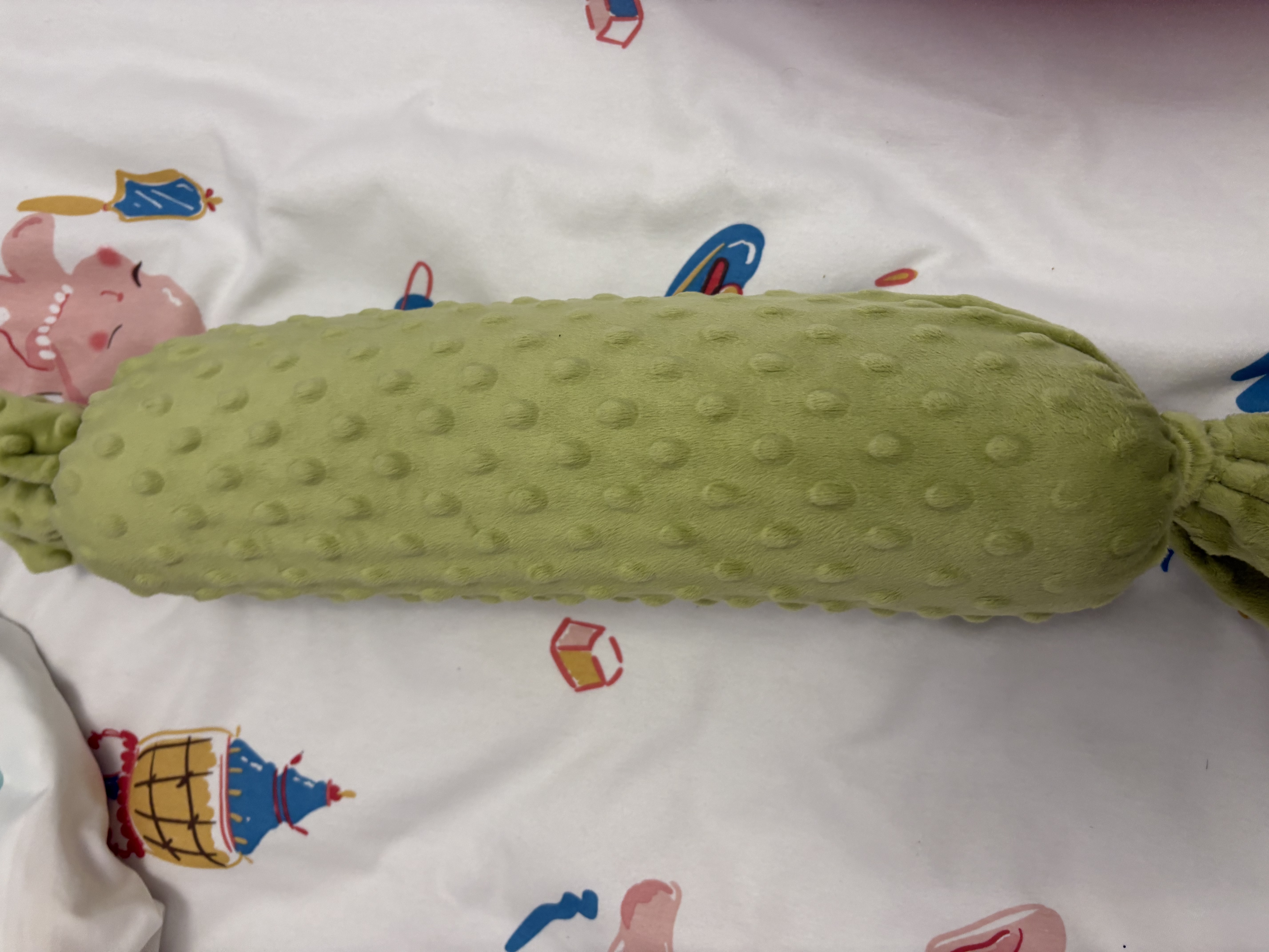 babycare婴儿糖果安抚枕宝宝多功能哄睡抱枕侧睡靠背档枕 绿茶椰果12*40CM 实拍图