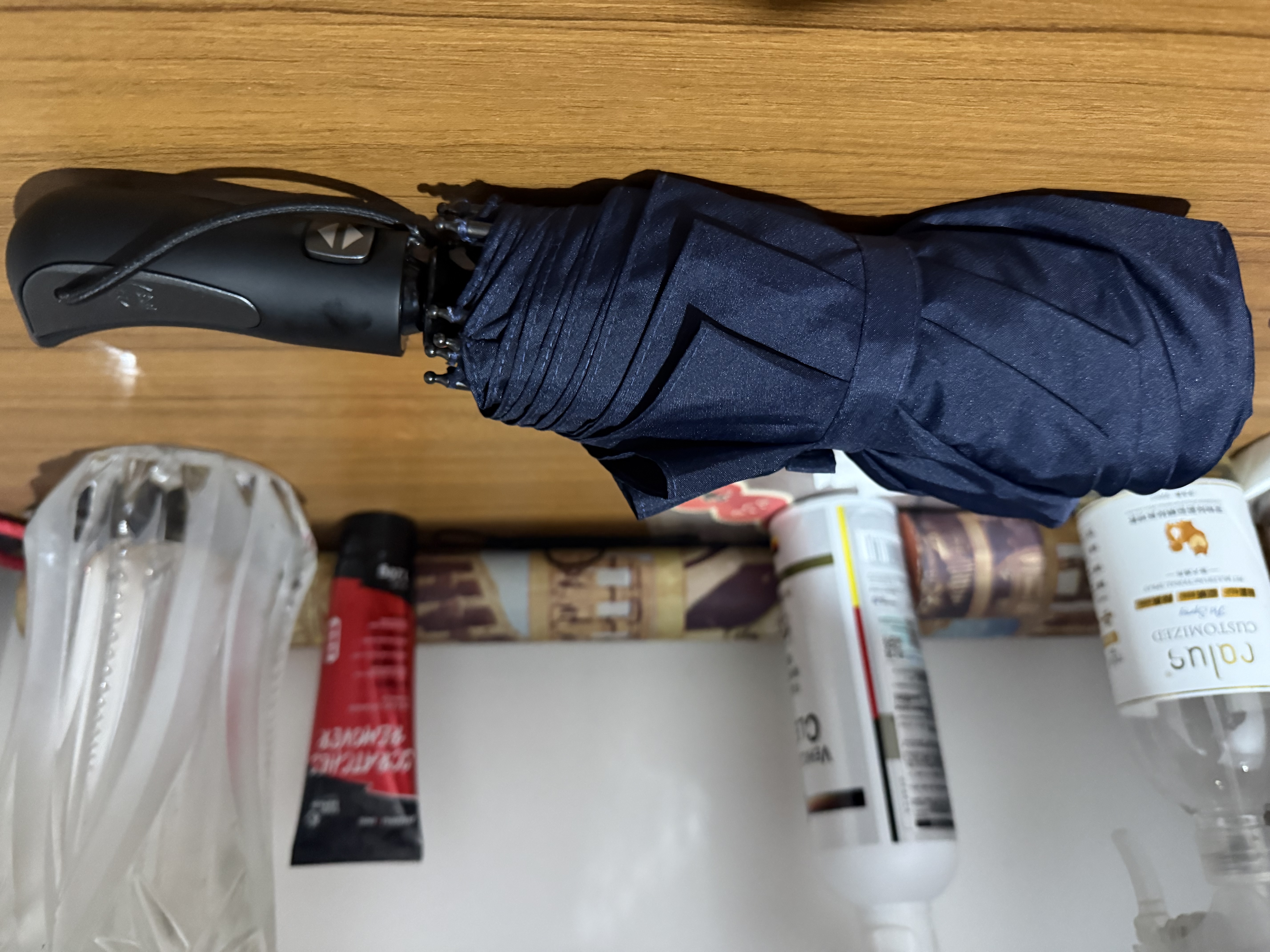 天堂伞 全自动雨伞三折 10骨加固一键开收易甩干简约商务自动伞 藏青 实拍图