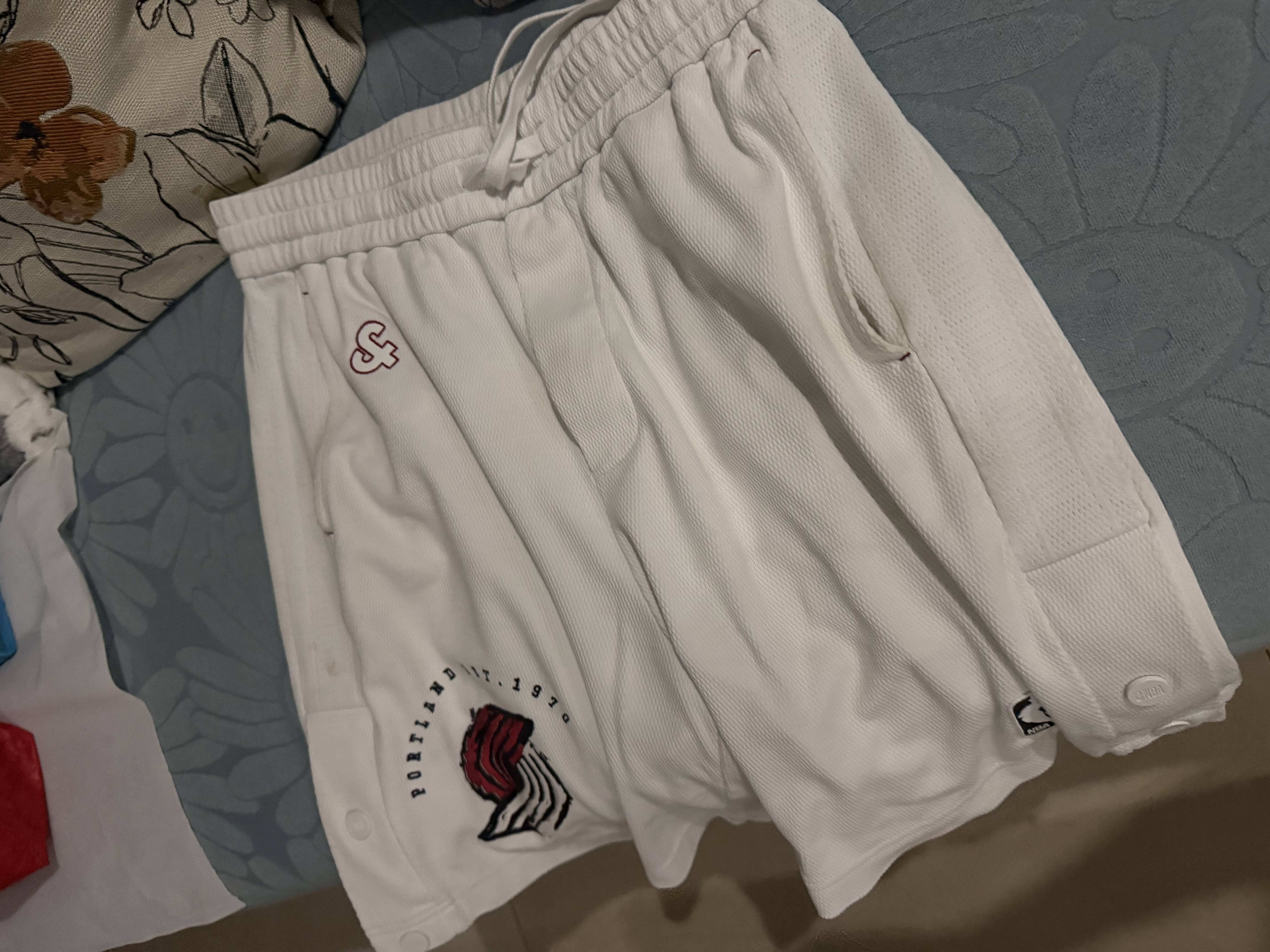杰克·琼斯（JACK&JONES）26年夏季短裤男款宽松运动休闲五分裤肌理提花中裤大裤衩外穿男装 E40黑色 M (175) 实拍图