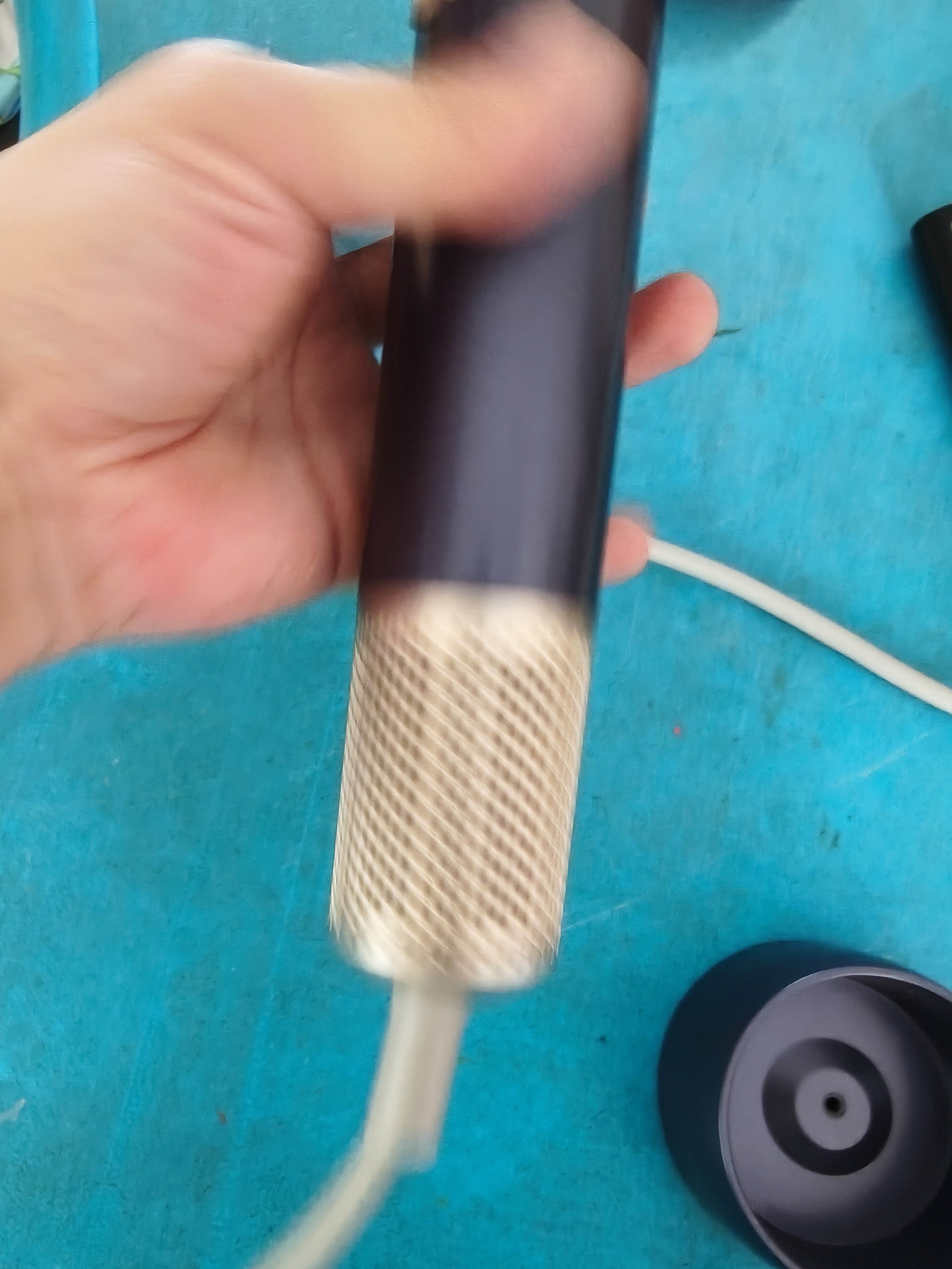美的（Midea）高速电吹风 66亿等离子护发吹风机 家用负离子护发吹风筒 智能数显屏FG505蓝 节日礼物 实拍图
