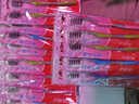 高露洁（Colgate）牙刷软毛超洁纤柔牙刷成人深层清洁独立包装15支家庭 实拍图