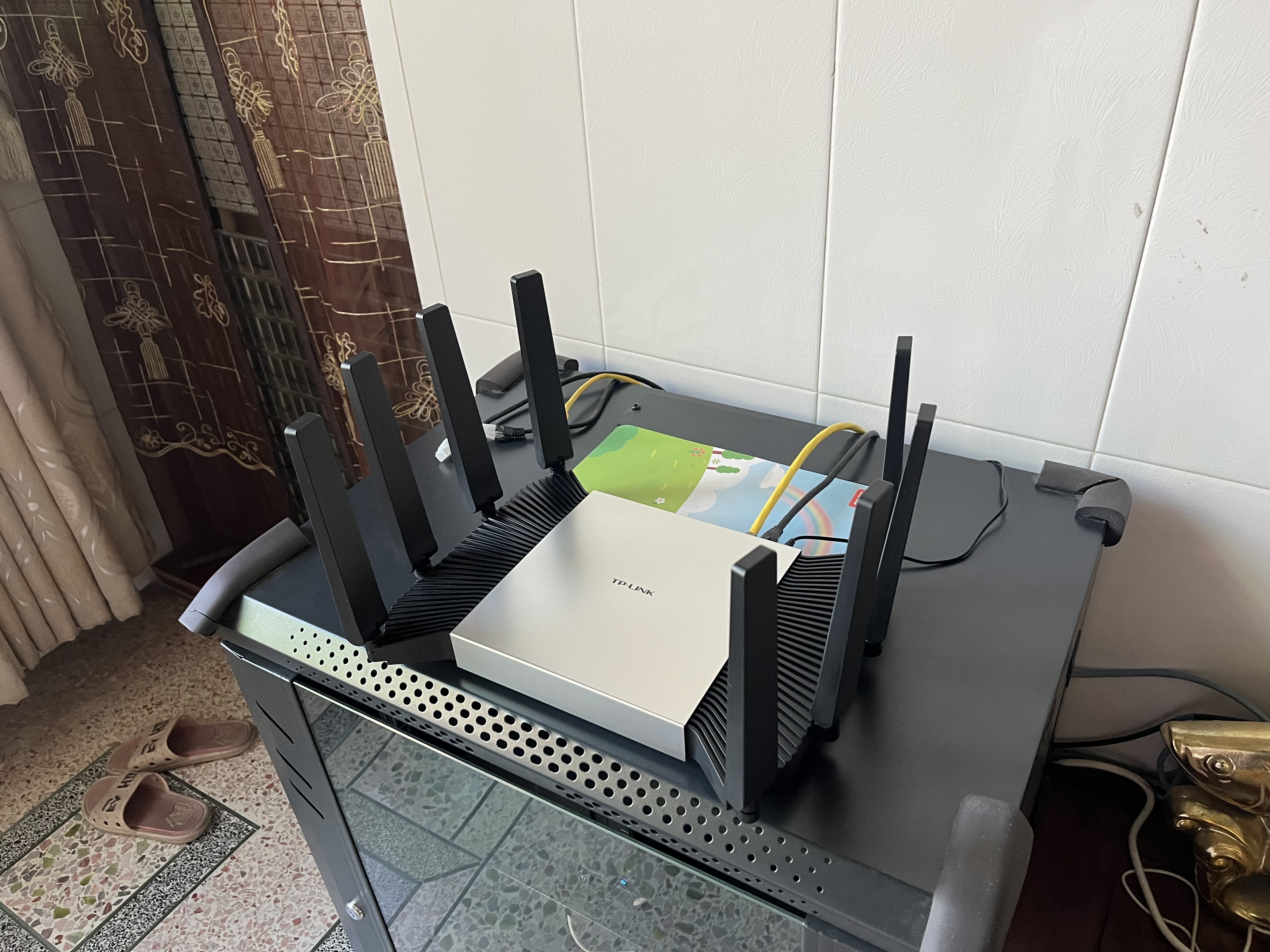 普联（TP-LINK）BE7200 WiFi7千兆双频无线路由器 7200M游戏加速 家用穿墙 四2.5G网口 独立FEM 信号增强 7DR7290 实拍图