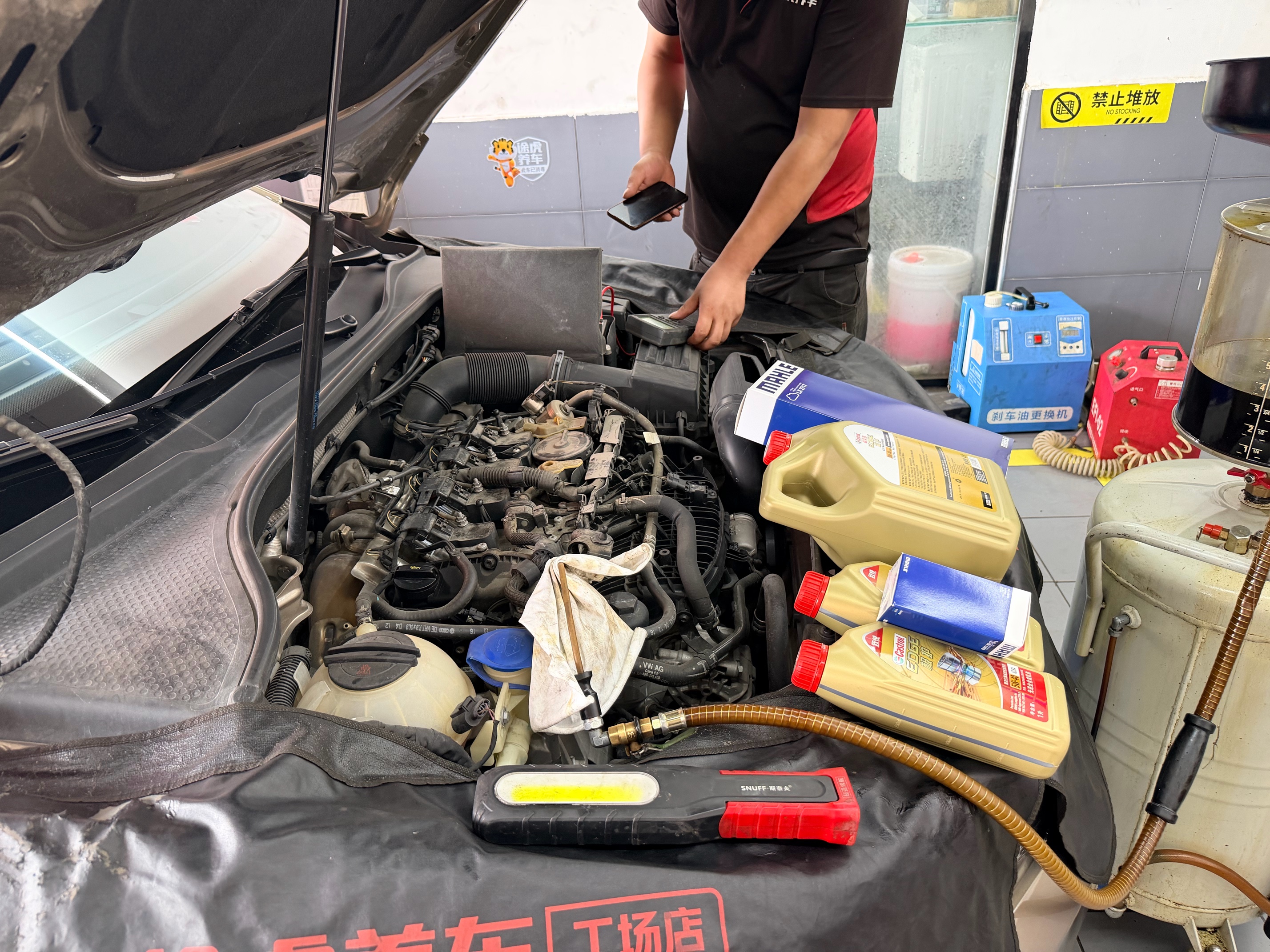 马勒（MAHLE）带炭PM2.5空调滤芯LAK621(明锐/速腾/迈腾/途观/高6/野帝昊锐速派 实拍图