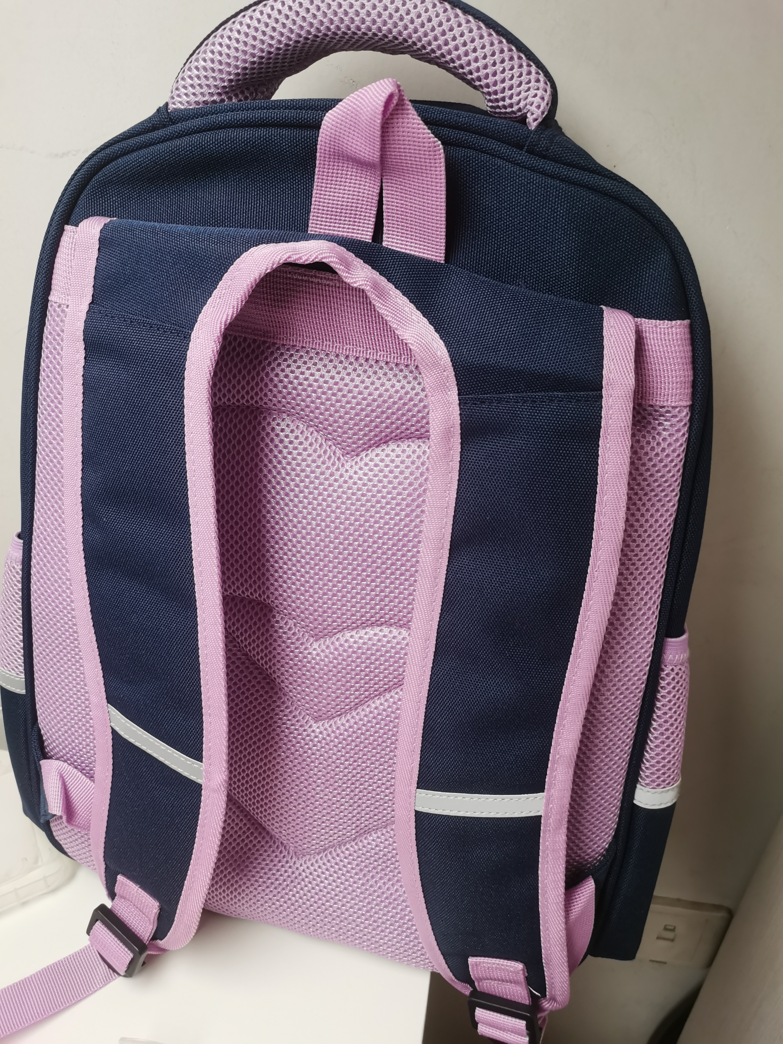 Edison爱迪生小学生书包1-2年级轻便反光多隔层校园卡通儿童背包2391-2 实拍图