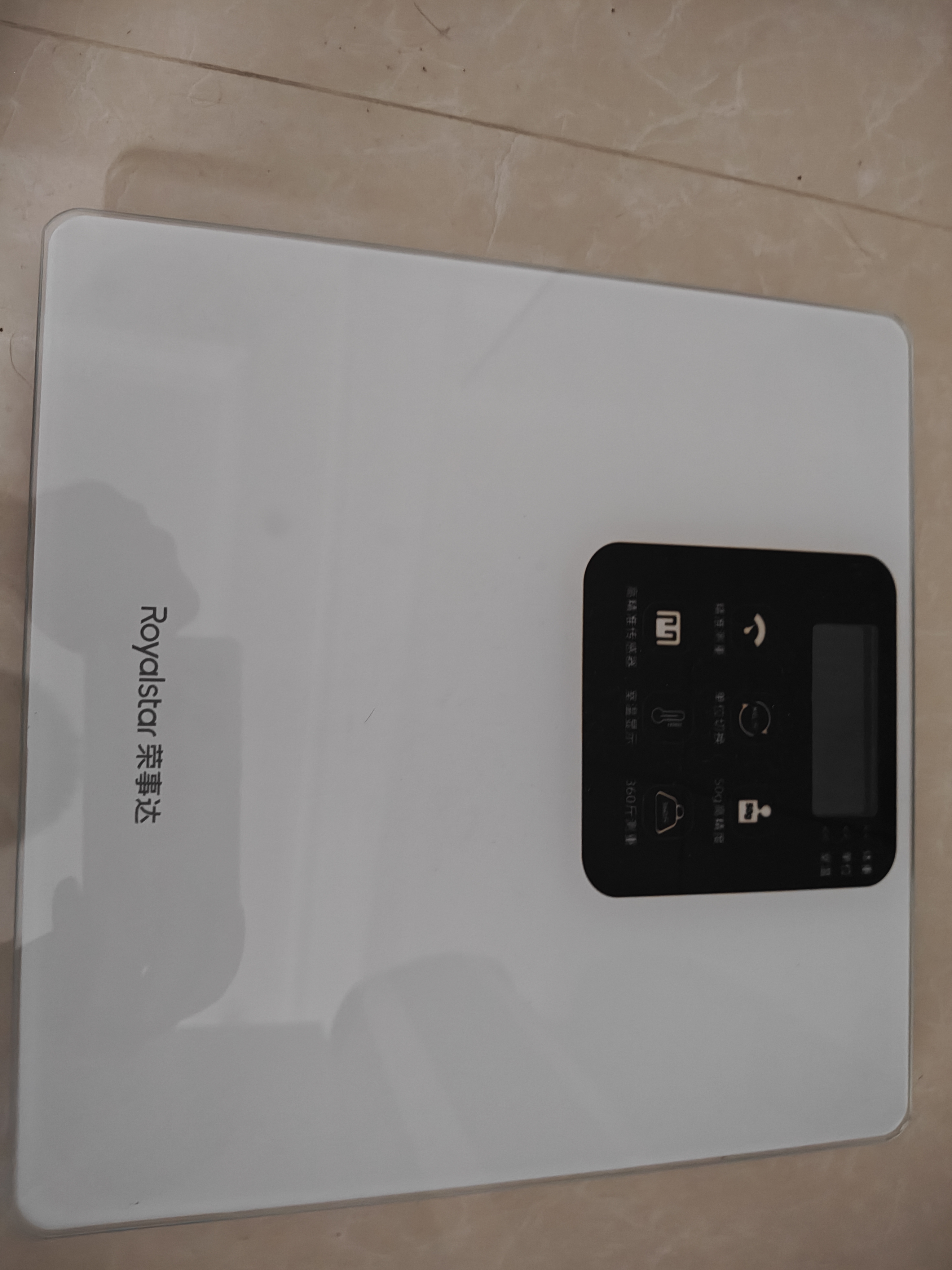 荣事达（Royalstar）体重秤体重称家用健康电子秤称重计人体高精度智能体重称Lcd显示DZC03 实拍图