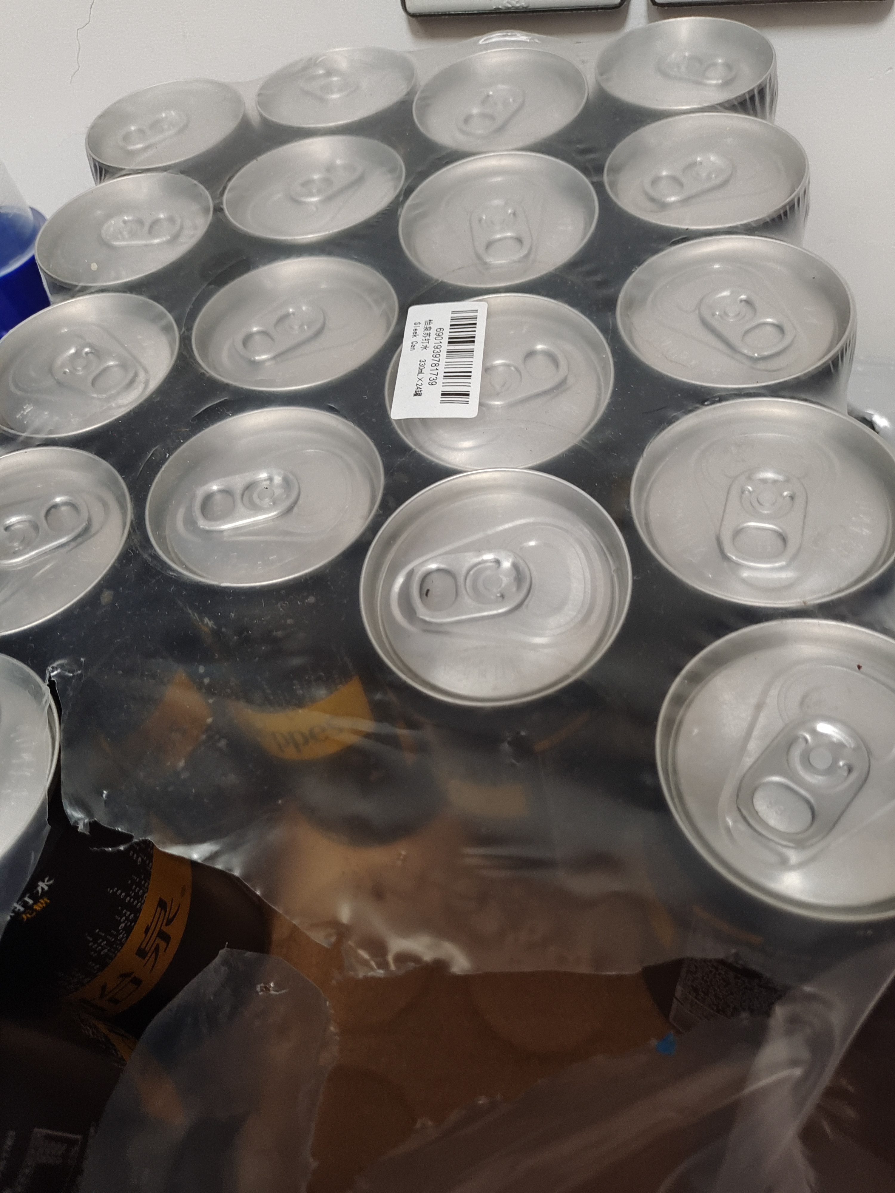 可口可乐（Coca-Cola）怡泉Schweppes 无糖零卡 苏打水汽水饮料 330ml*24罐 整箱装 实拍图