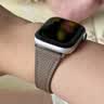 ROMISS适用于iwatch苹果手表表带apple watch S11/10/9/8/7表带意大利荔枝纹真皮腕带高级感轻奢手表链 大象灰（小蛮腰女款） (S) 40/41/42表盘通用-银色表扣 实拍图