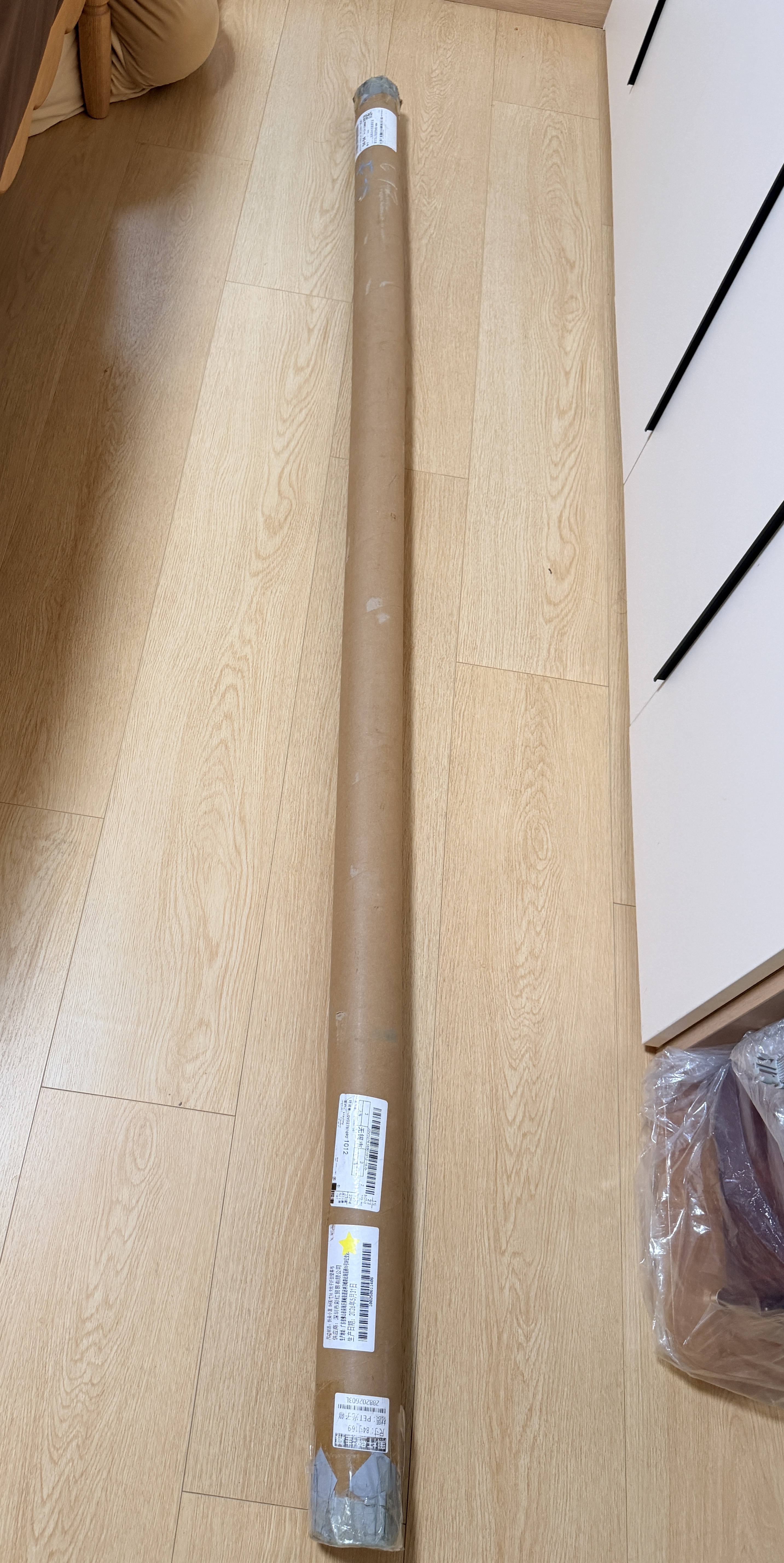 快朵小屋84英寸16比9光子壁挂幕布抗光投影幕布8K高清适配三色激光投影仪【免打孔】办公家用极米坚果当贝 实拍图