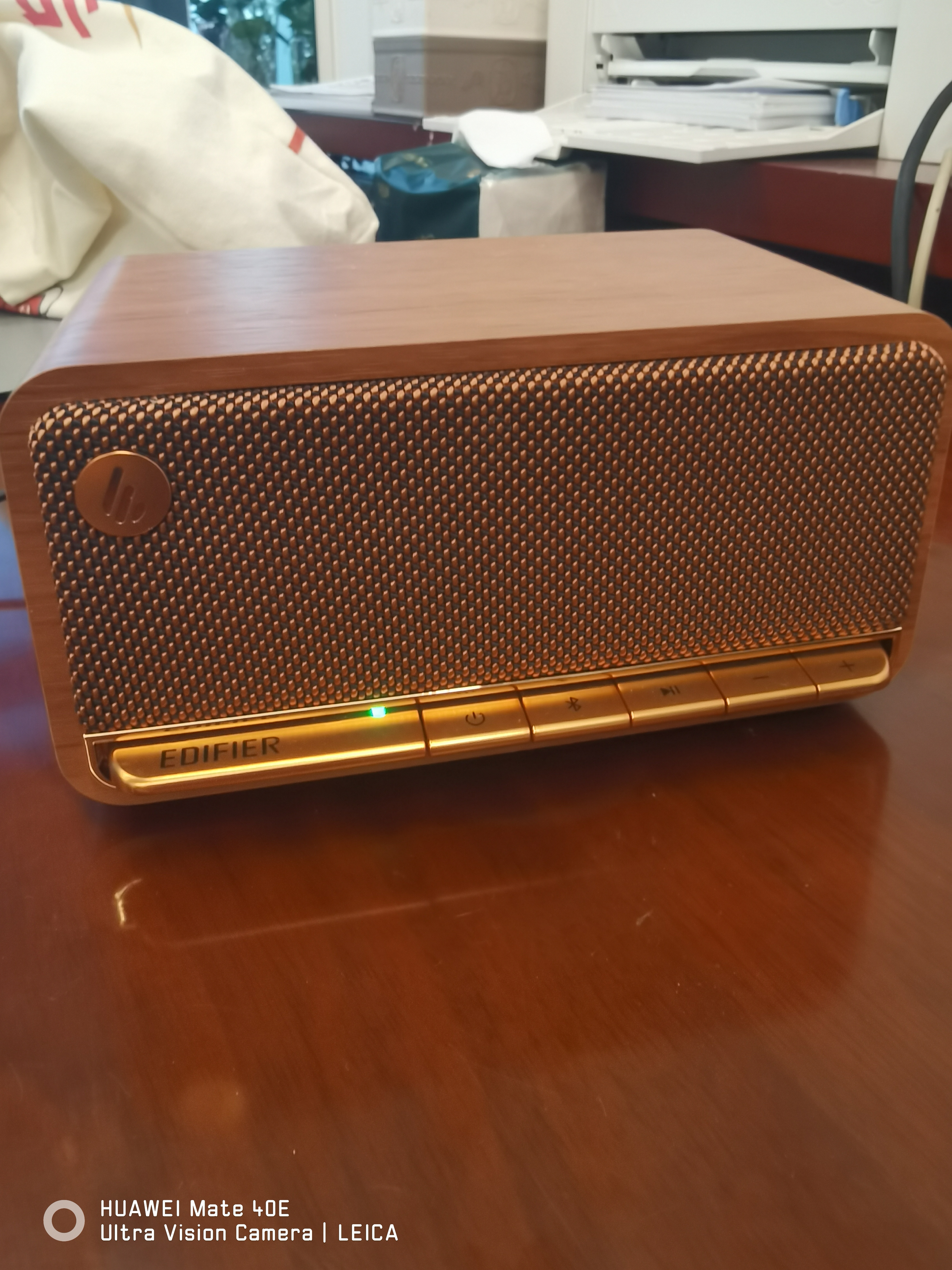 漫步者（EDIFIER）M230 高保真复古蓝牙便携音箱 桌面木质音响 立体声环绕 超长续航 木纹色 毕业礼物 实拍图