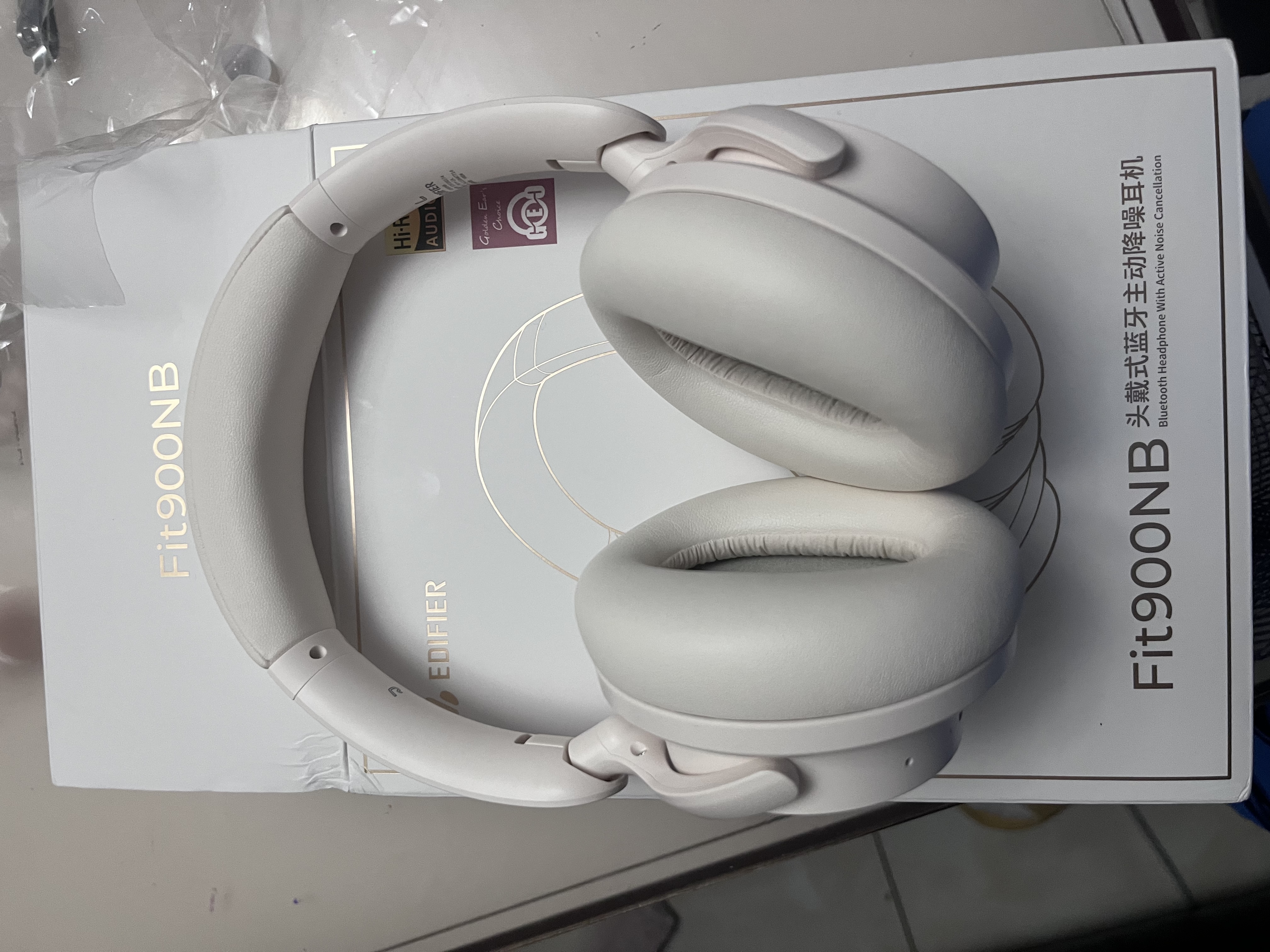 漫步者（EDIFIER）Fit900NB头戴式耳机蓝牙无线主动降噪6.0超长续航手机电脑游戏音乐耳麦通话送男女友学生礼物 云岩白 实拍图