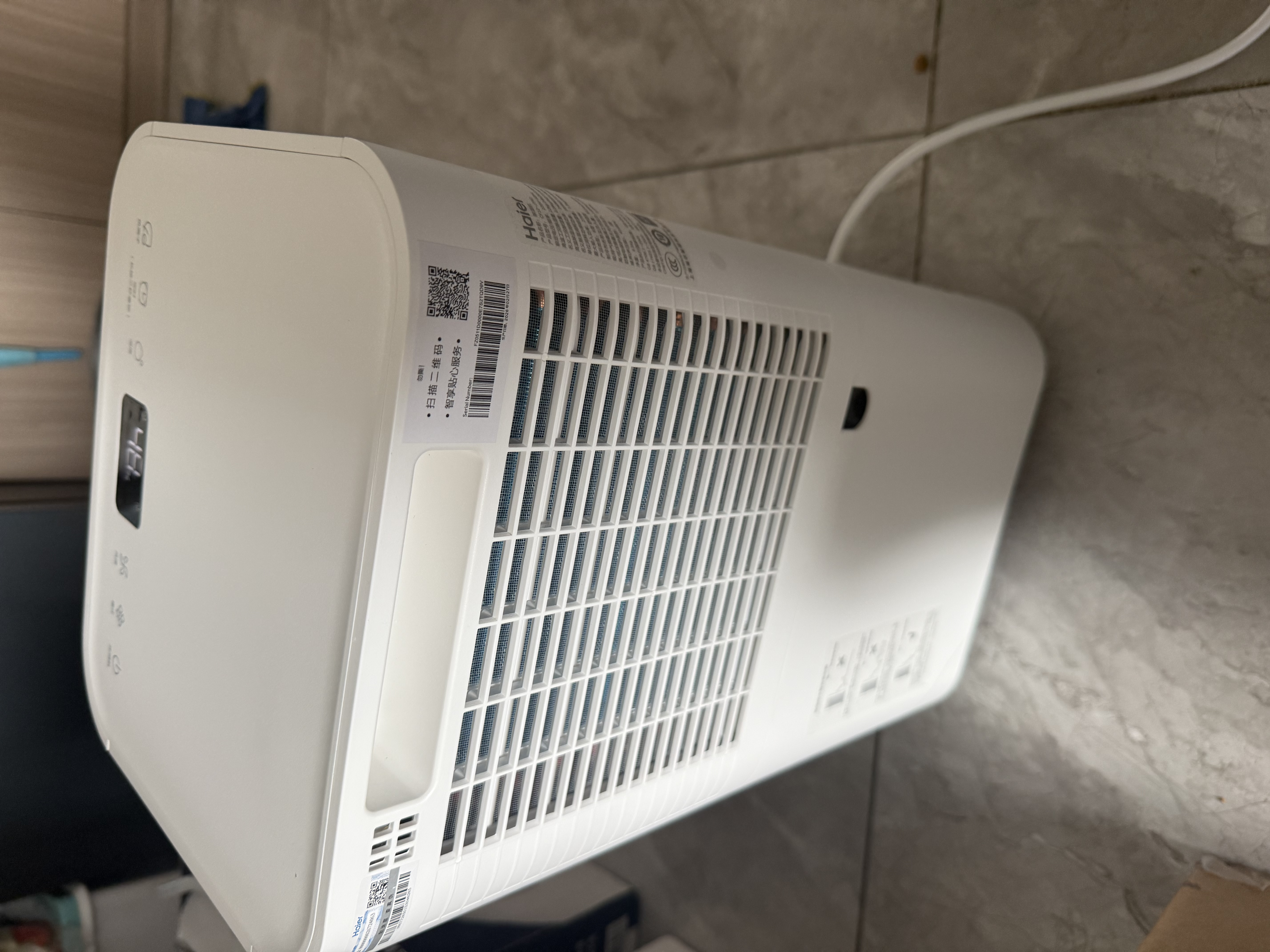 海尔（Haier）除湿机/抽湿机除湿量12L/天 家用20㎡地下室室内低音干衣压缩机式卧室小型回南天吸湿器CF12-JYA1 实拍图