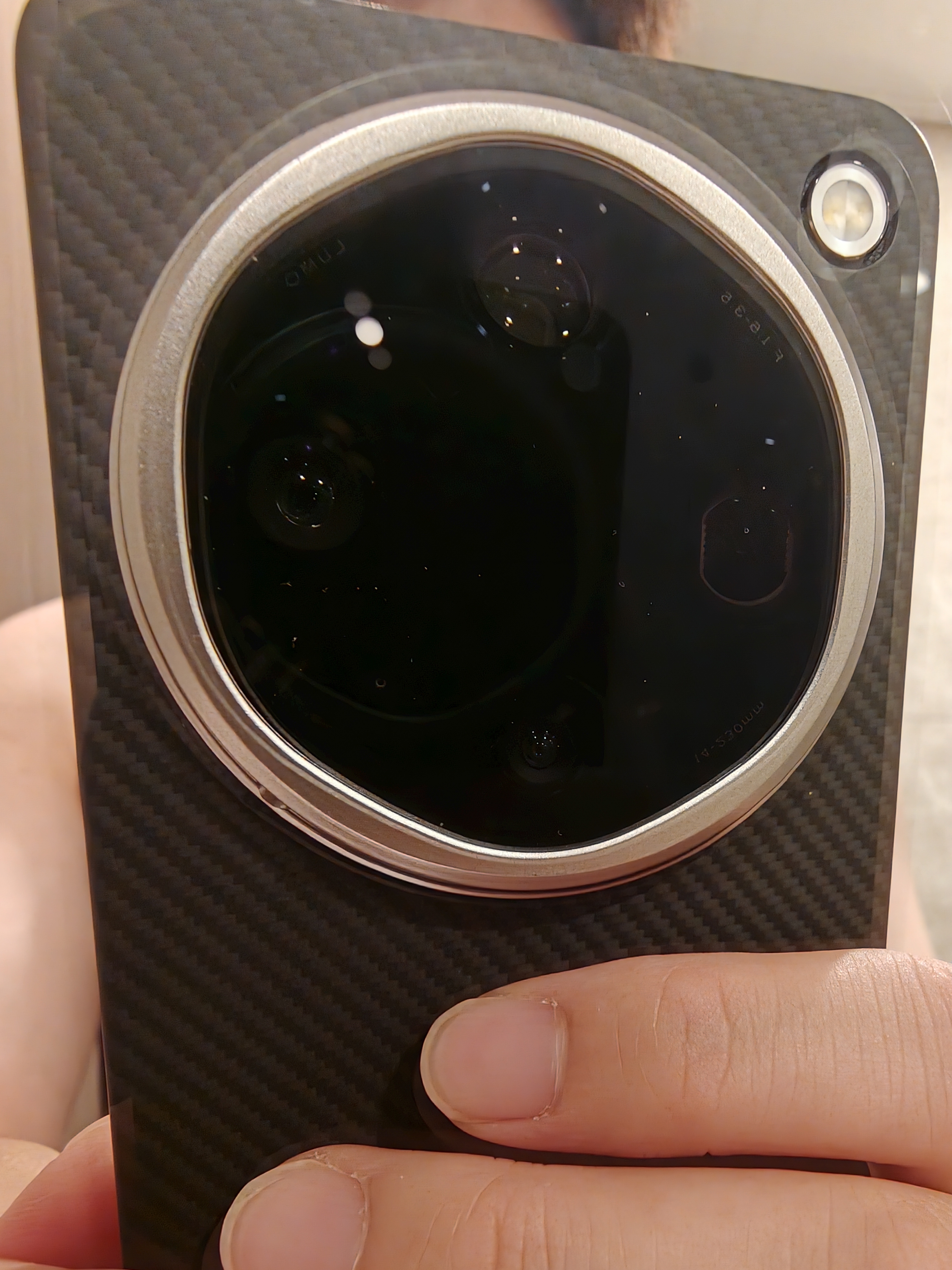 OPPO Find X9 Ultra 芳纶纤维磁吸保护壳 经纬黑 极致轻薄 磁吸生态 适配OPPO Find X9 Ultra手机 实拍图