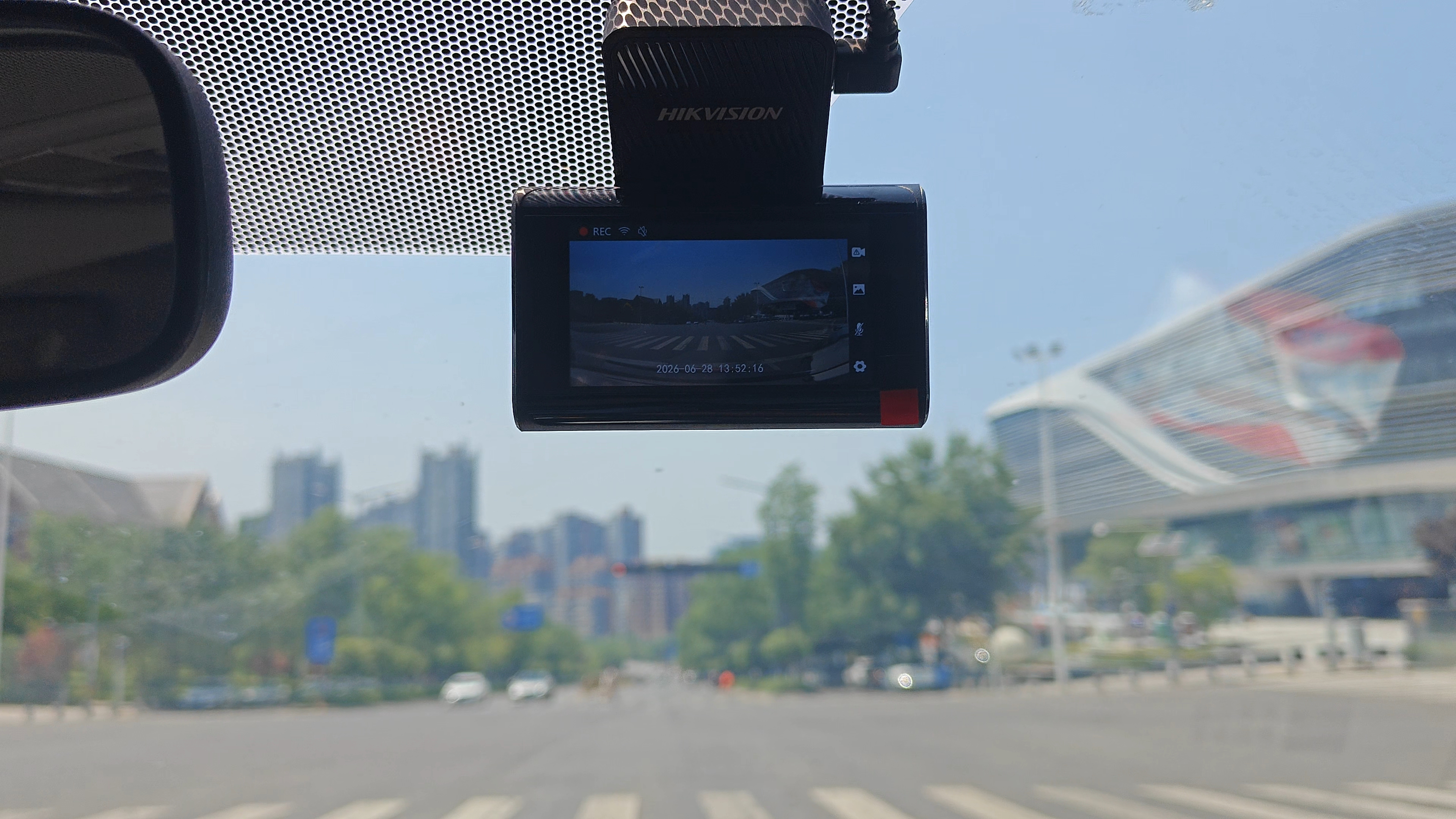 HIKVISION海康威视行车记录仪C6A 3K超清黑光夜视60帧高速防抖不拖影AI声控 实拍图