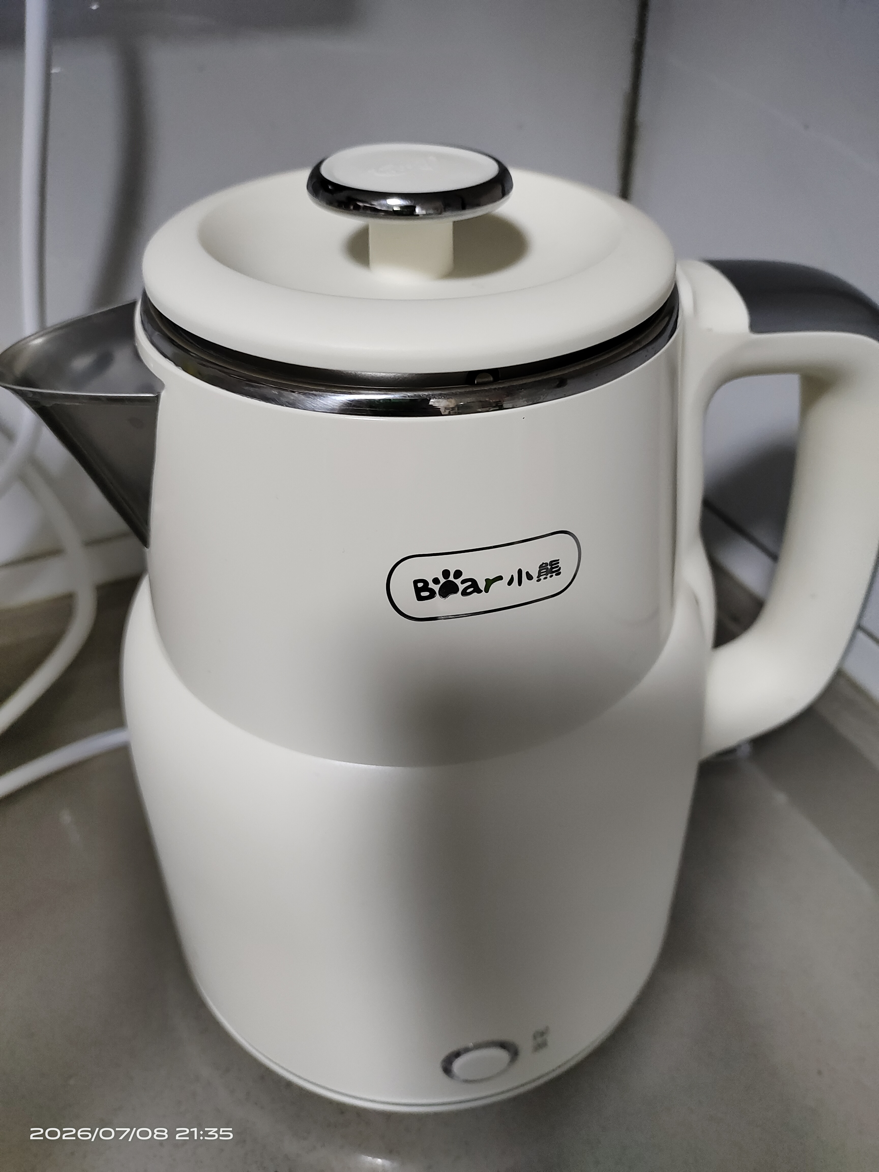 小熊（Bear）烧水壶保温电热水壶316L不锈钢自动断电一体无缝1.5L家用恒温热水壶 ZDH-F15E7 实拍图