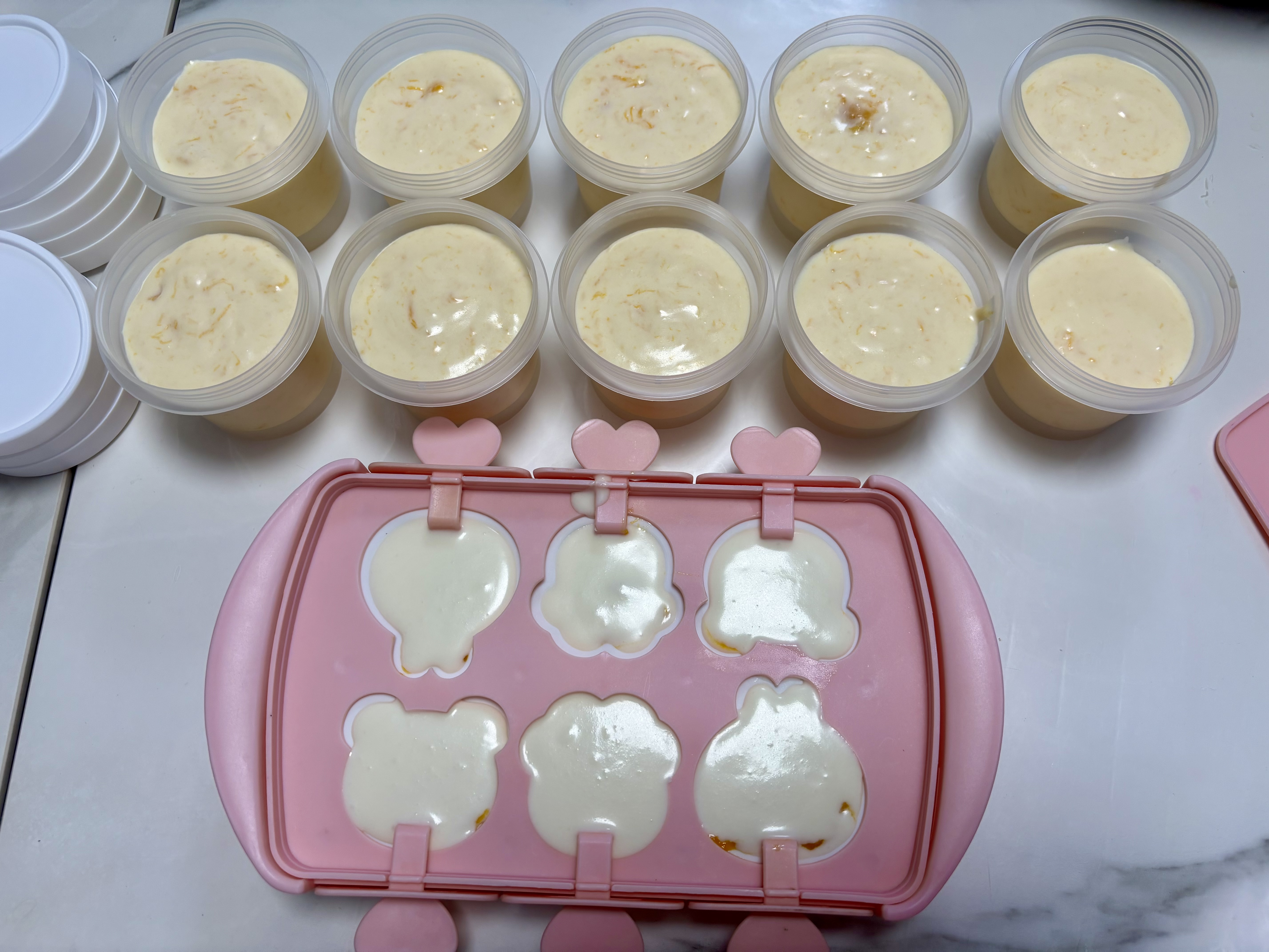 爱乐薇铁塔淡奶油1L法国进口蛋糕裱花烘焙原料（新老包装随机发货） 实拍图