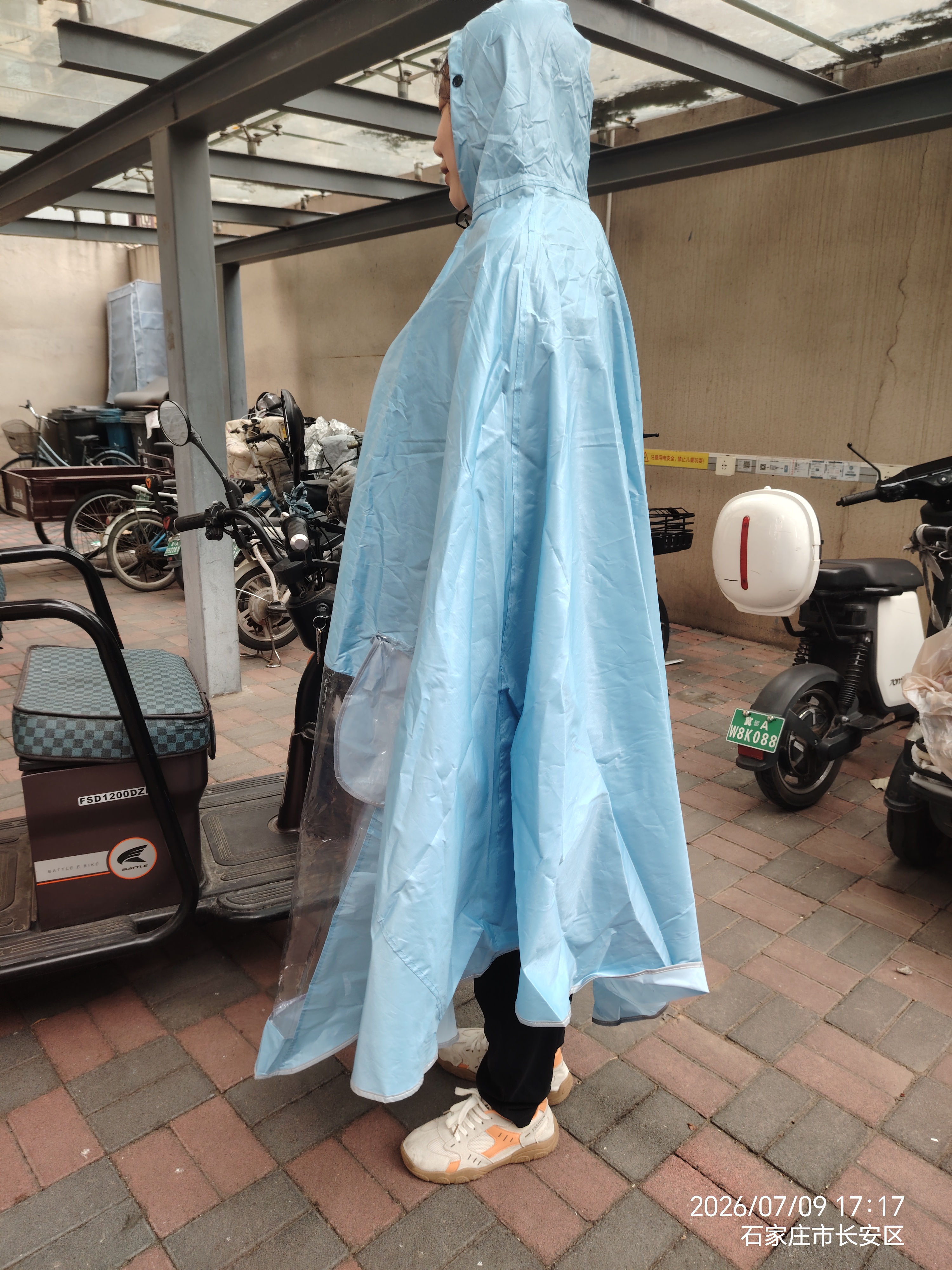 宫禾川电动车雨衣一体全身防暴雨套装成人骑手专用男女摩托车骑行雨披 实拍图