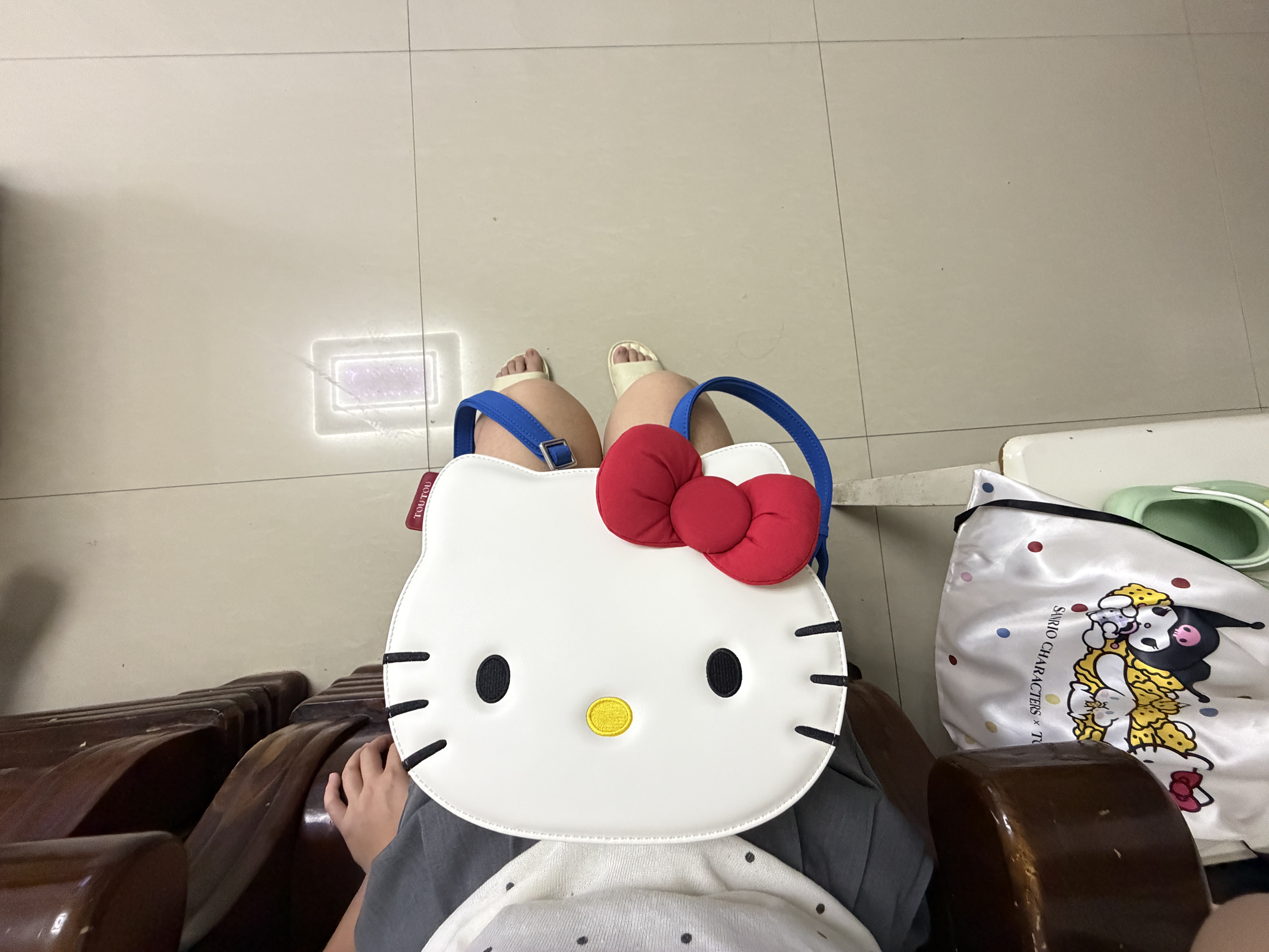 toutouHelloKitty腋下kt猫双肩包背包女孩闺蜜初高中生女生可爱生日礼物 实拍图