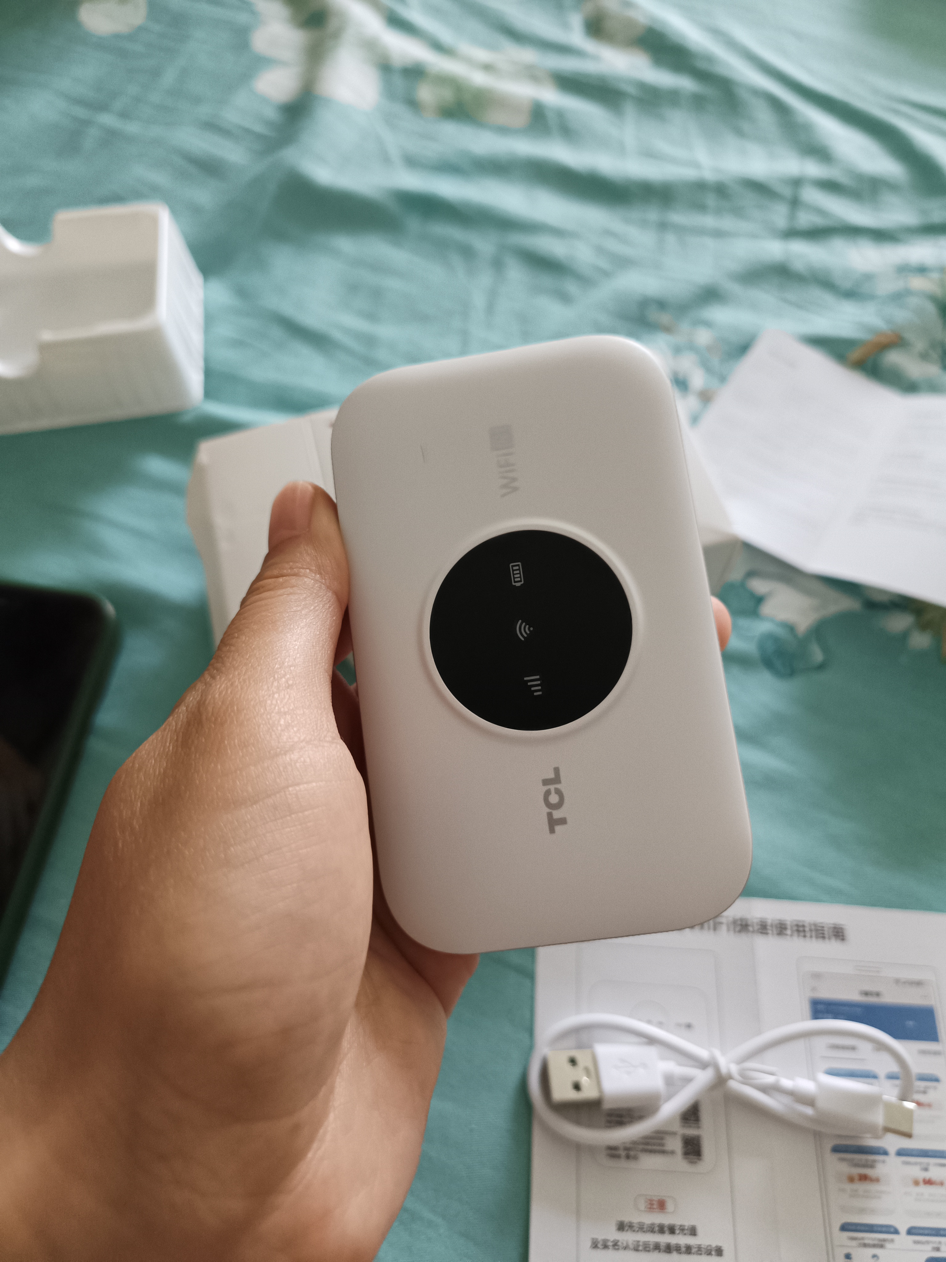 TCL随身wifi2026新款三网全国通用免插卡无线网wifi6车载4G路由器随身便携无限制移动联通电信5GXY15B 【升级充电款】3000毫安大电池 不限速不虚标月享1500G流量 实拍图