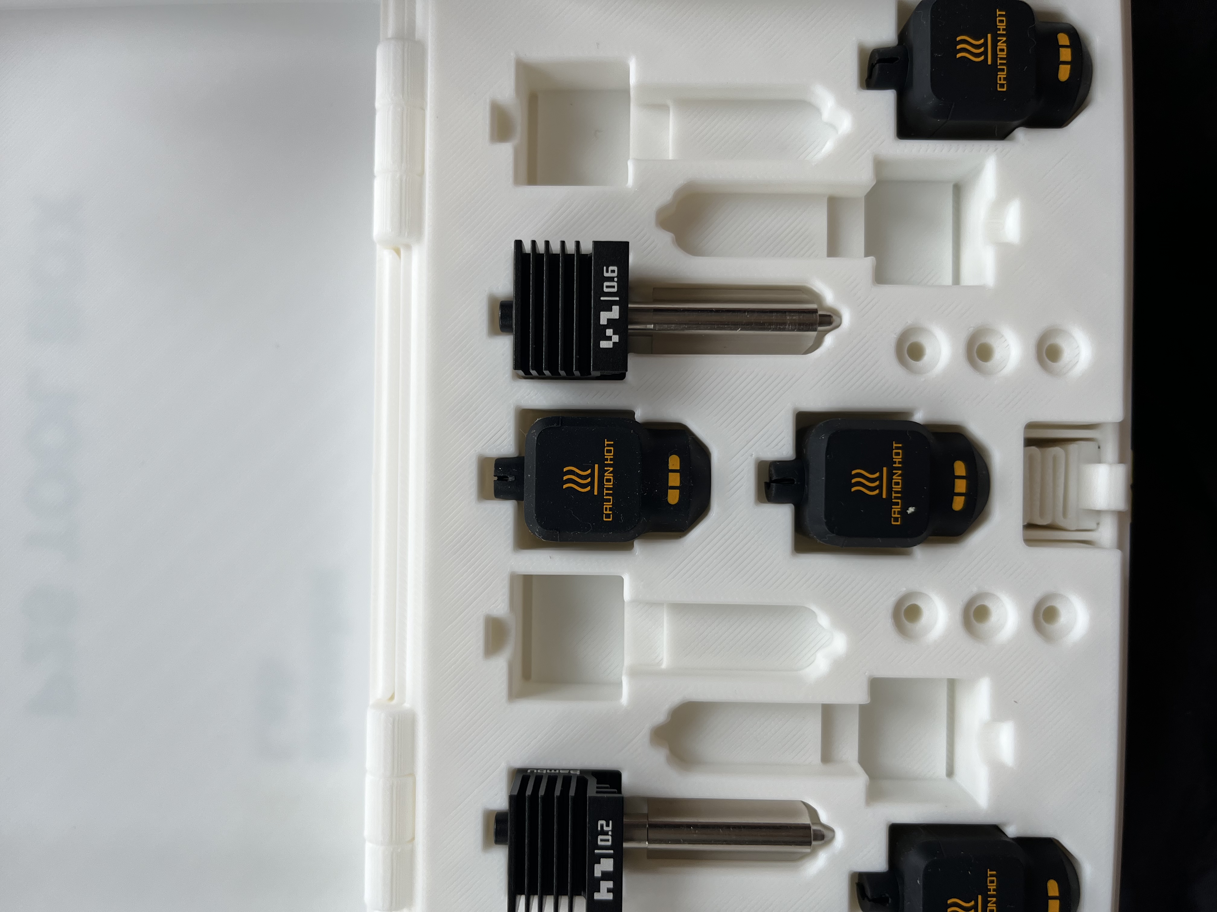 拓竹高流量硬化钢热端喷嘴【X2D/P2S/H2D/H2C/H2S】0.4/0.6/0.8mm 大流量快拆喷头3D打印机配件 【推荐加购】热端硅胶套-适配P2S 实拍图