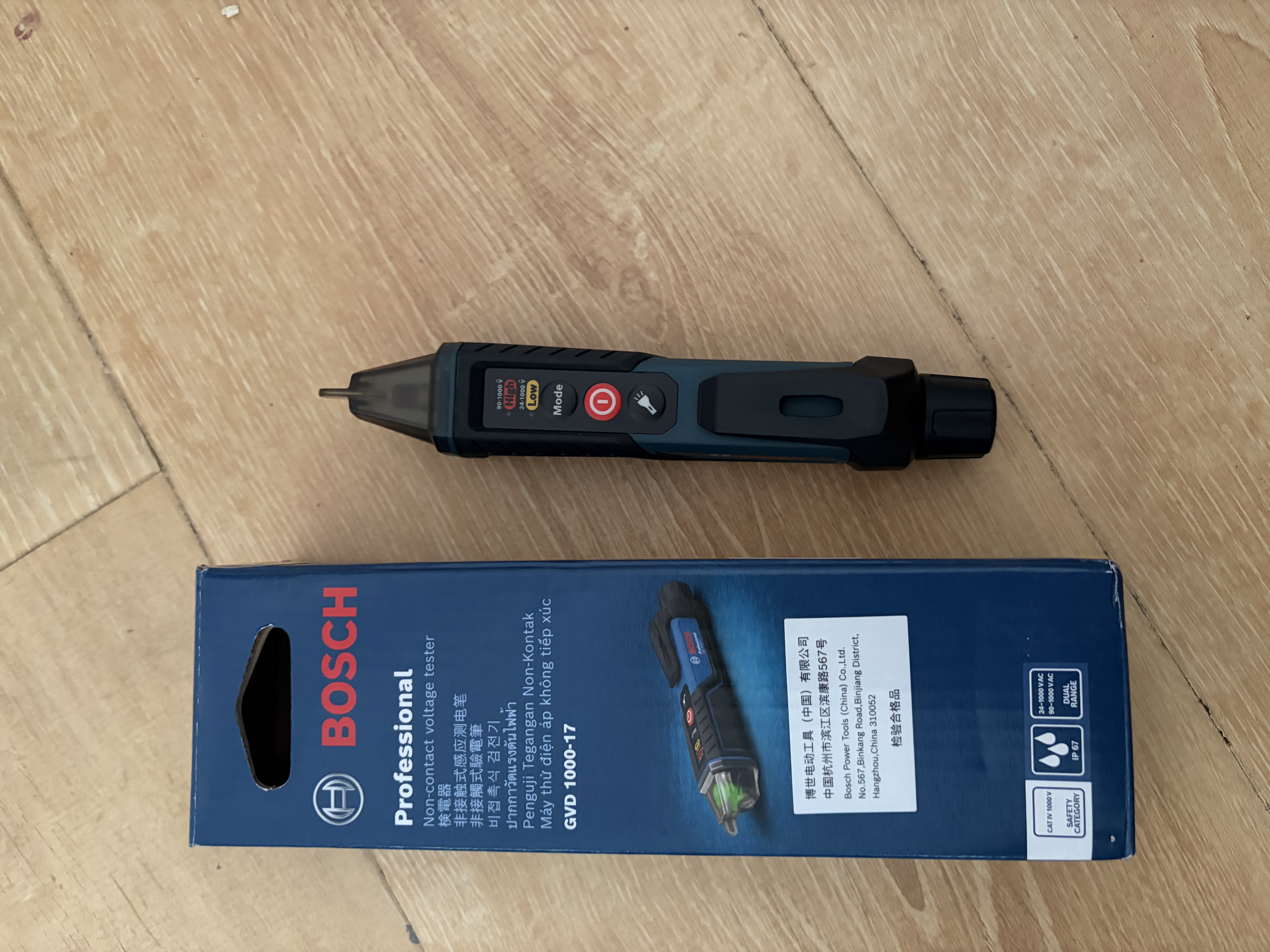 博世（BOSCH）测电笔非接触电压检测安全便携人机交互界面IP67防护 GVD1000-17 实拍图
