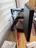 明基（BenQ）PD2706U 27英寸4K HDR400专业设计 双P3色域 Type-C90W可充电 KVM/PBP/PIP高效分屏显示器 实拍图