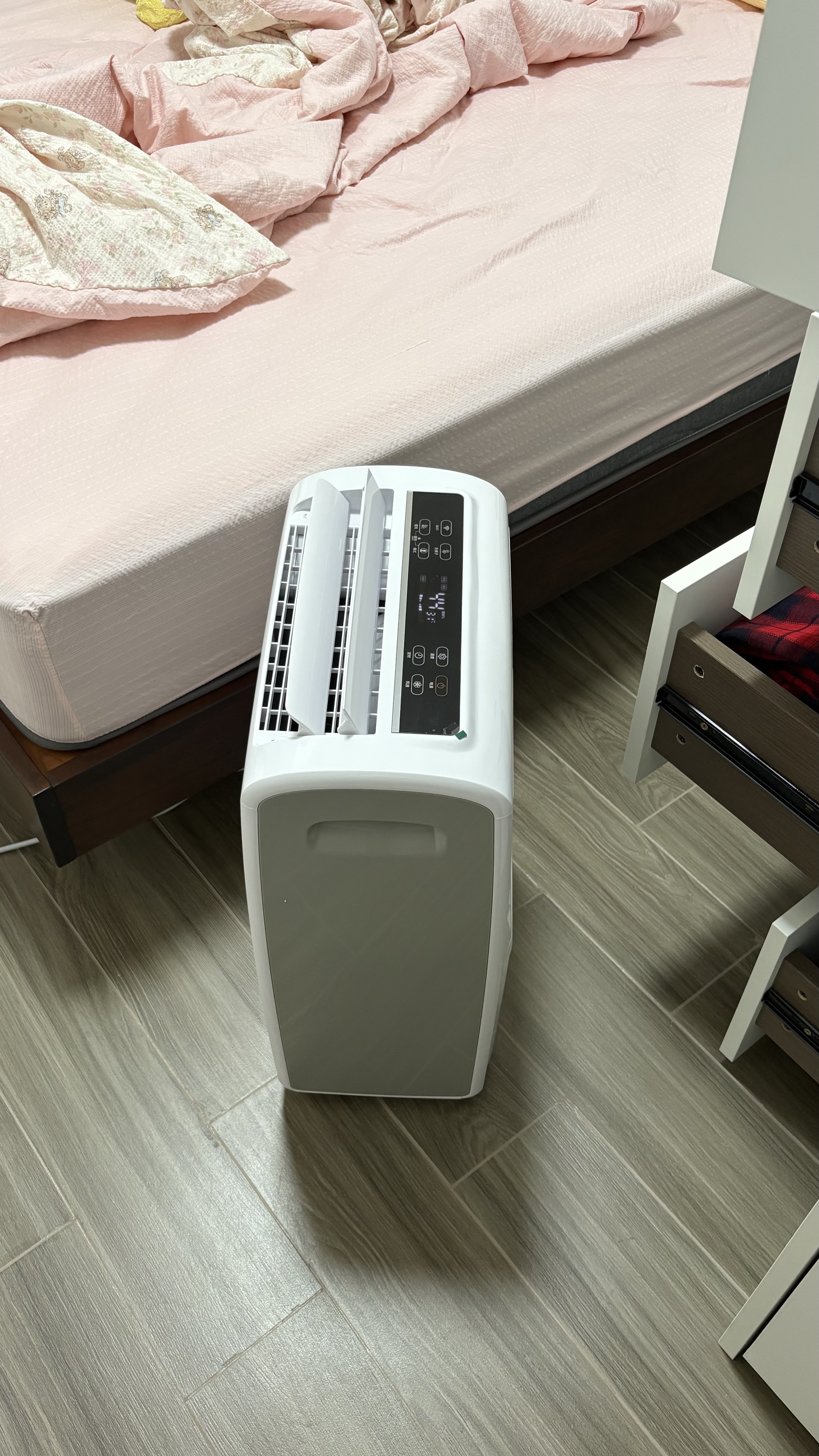 百奥（PARKOO）除湿机/抽湿机 除湿量25升/天 50㎡家用除湿器轻音地下室抽湿器干衣机客厅回南天防潮 YDA-826E 实拍图