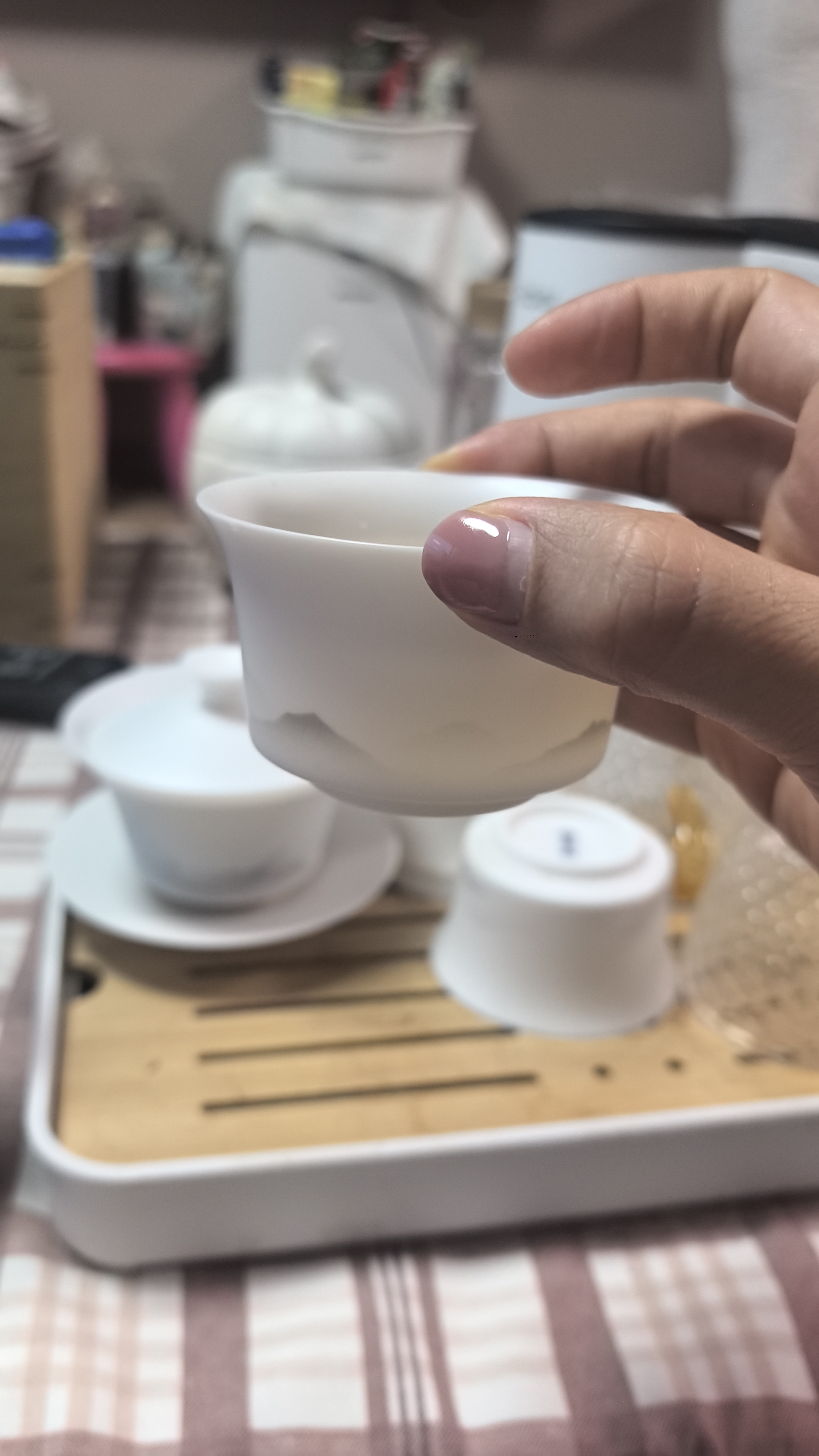 月记窑 “远山”义薄云天羊脂玉瓷超薄胎盖碗小套装 礼盒装 实拍图