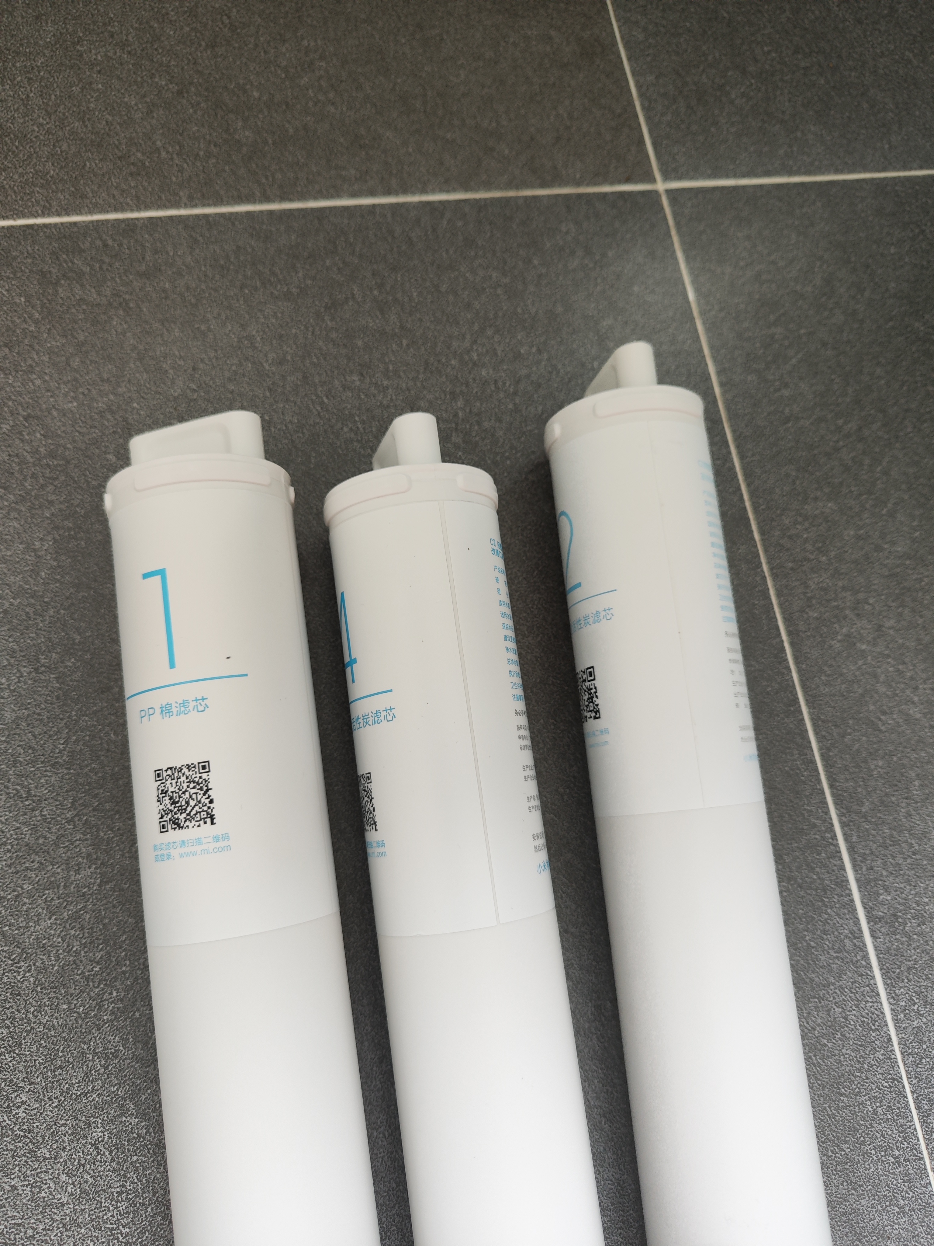 米家净水器滤芯活性炭前置过滤（2号滤芯） 适用600G厨下式/400G厨上增强版/400G厨下 XY1-CB/V1-GC 实拍图