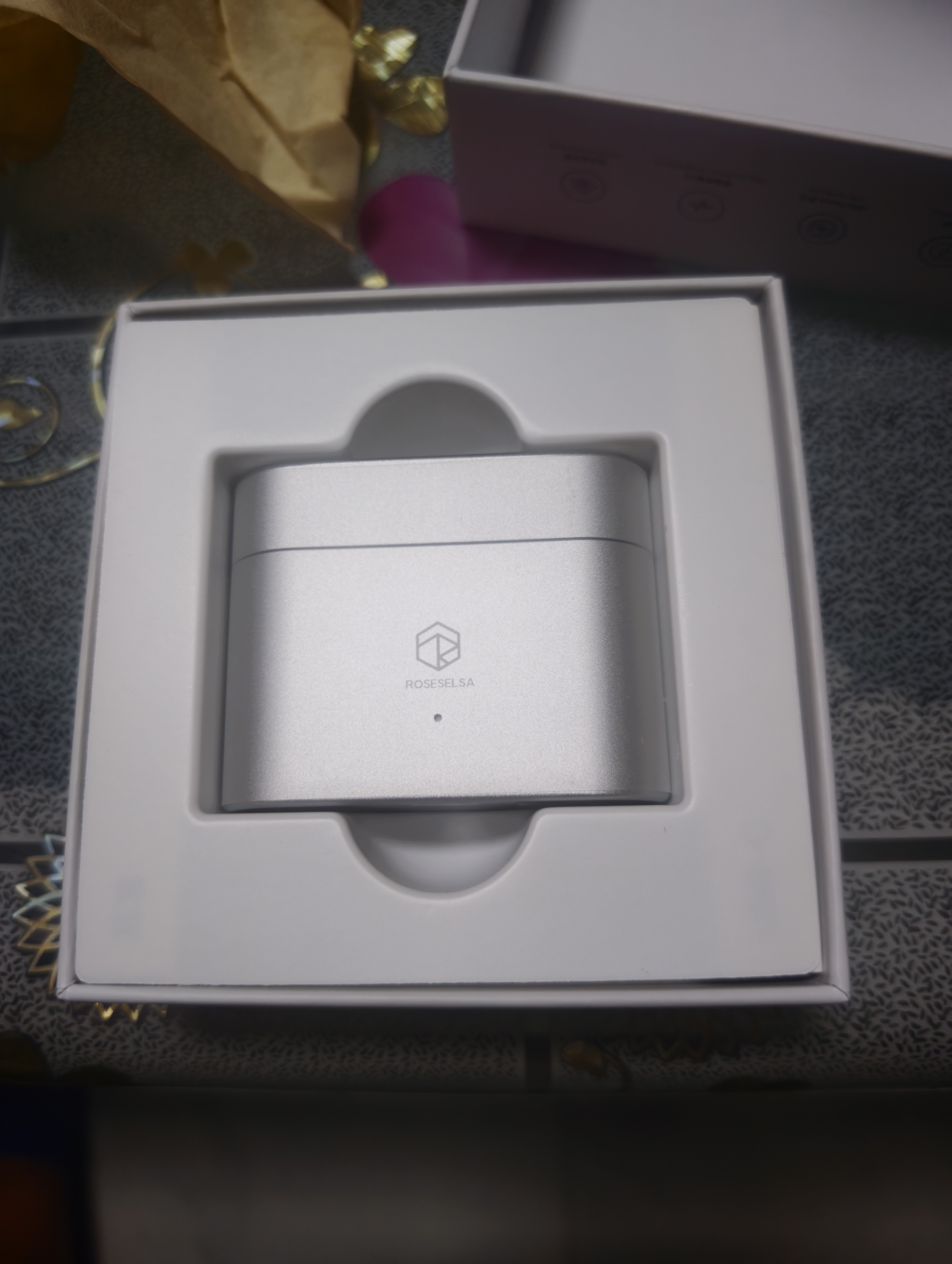 弱水时砂【重磅新品】EarFeel i7无线蓝牙耳机i5升级款入耳运动耳机抗风噪主动降噪HiFi音质超长续航学生 【雾影版】霜白丨LHDC高音质+深海降噪+EQ调音 【现货速发】 实拍图